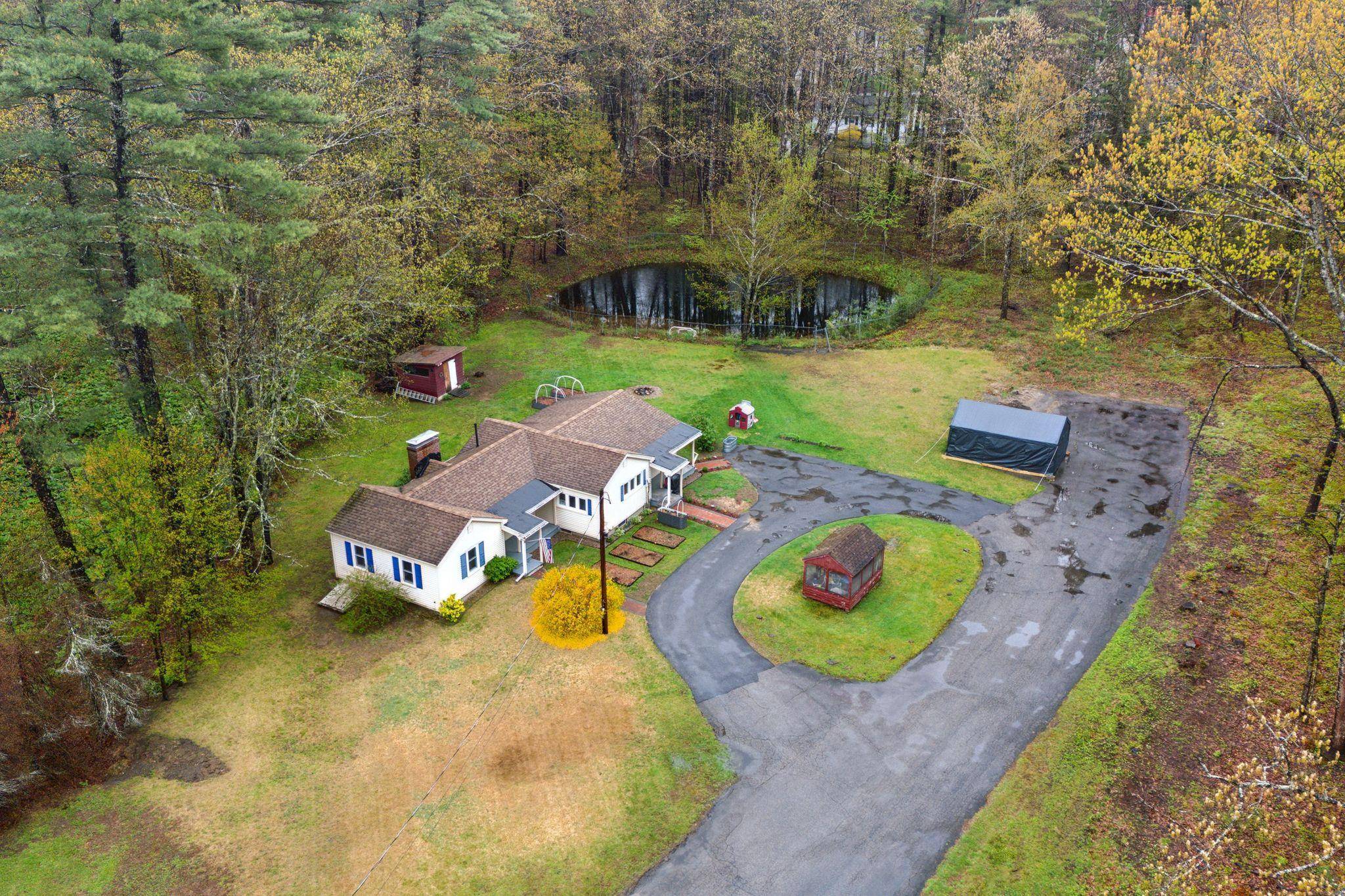 Rollinsford, NH 03869,29 Pine ST