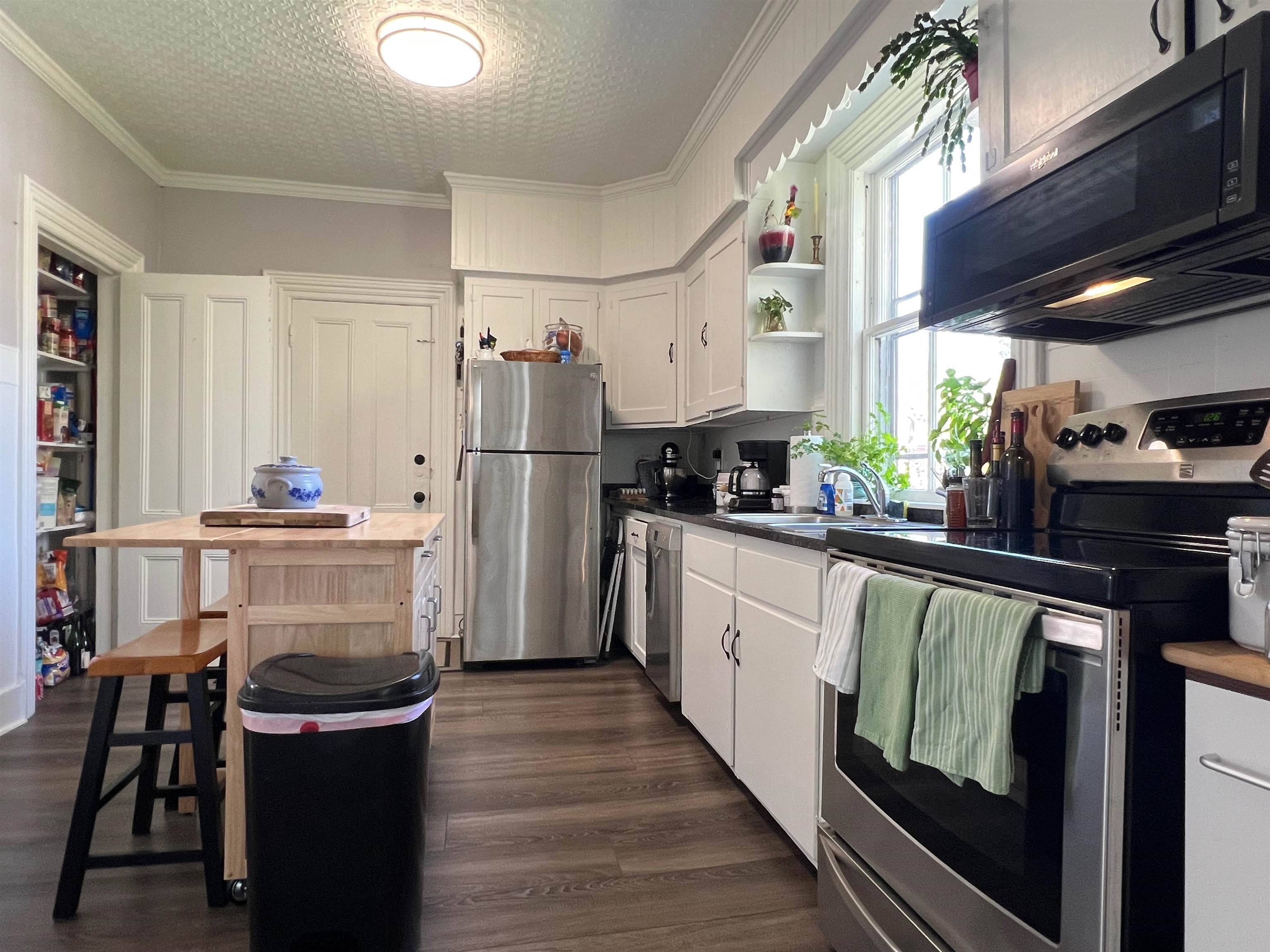 Dover, NH 03802,44 Cushing ST #2