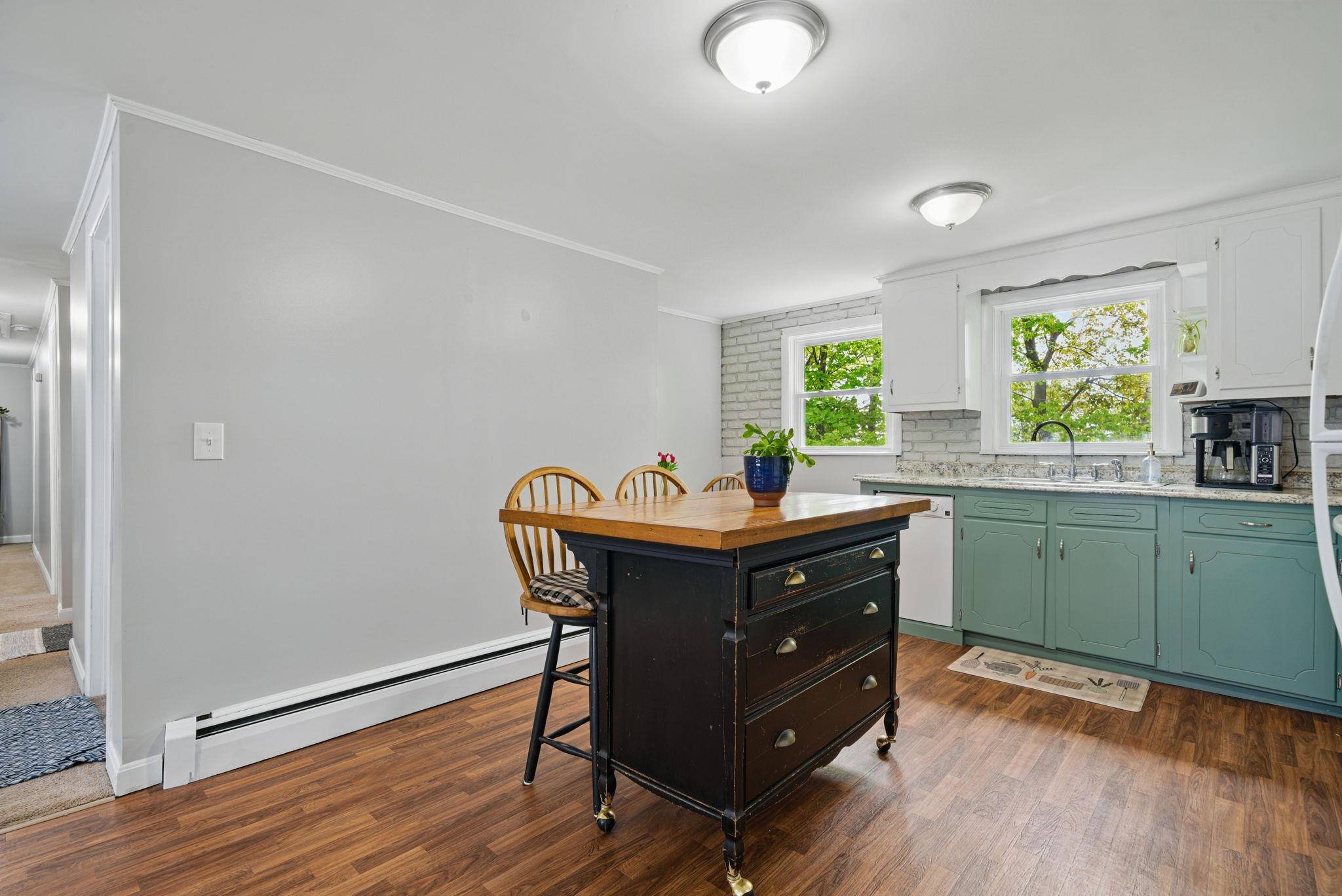 16 Prospect ST Farmington, NH 03835