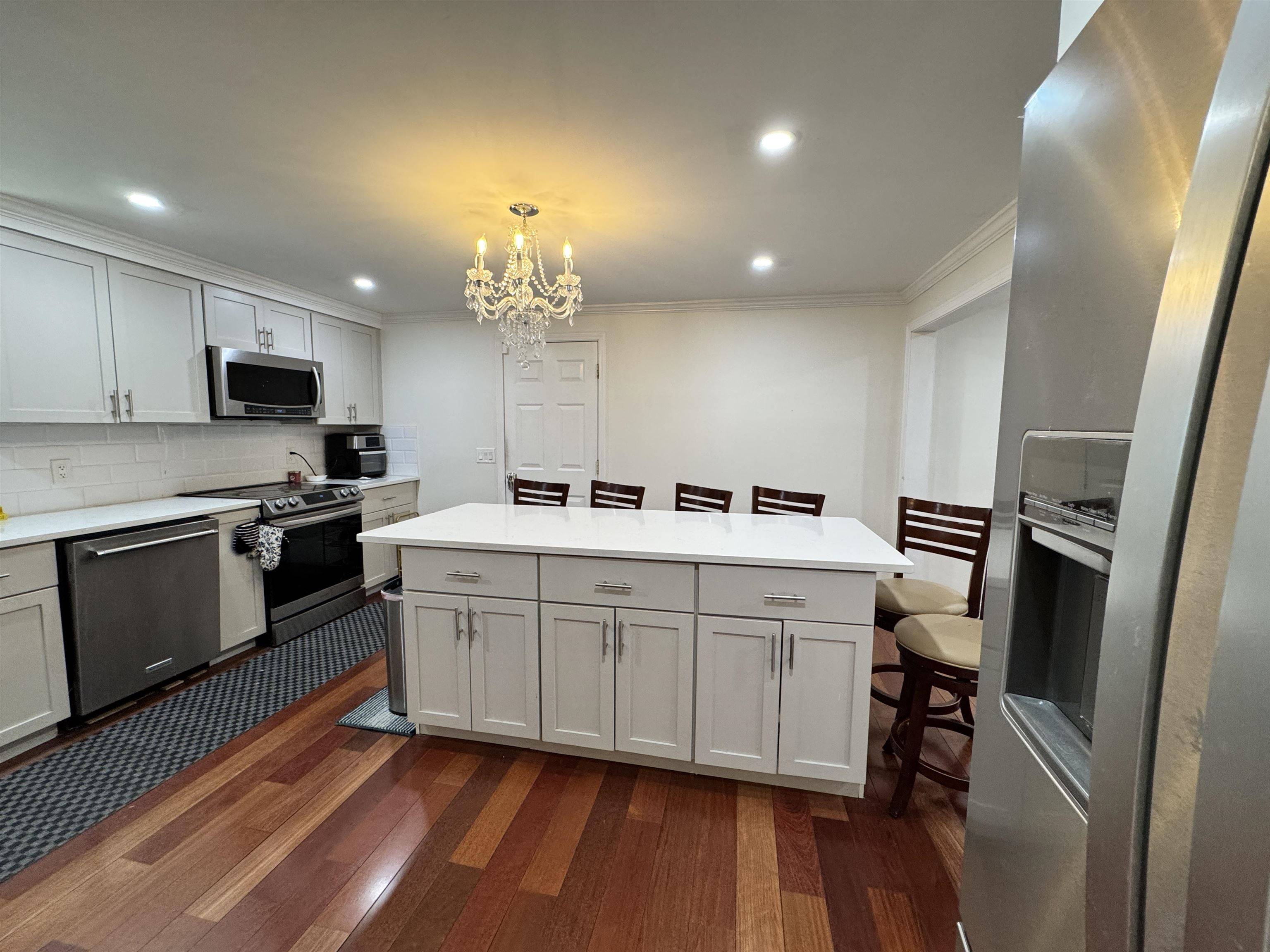 Lebanon, NH 03766,48 Nottingham CIR