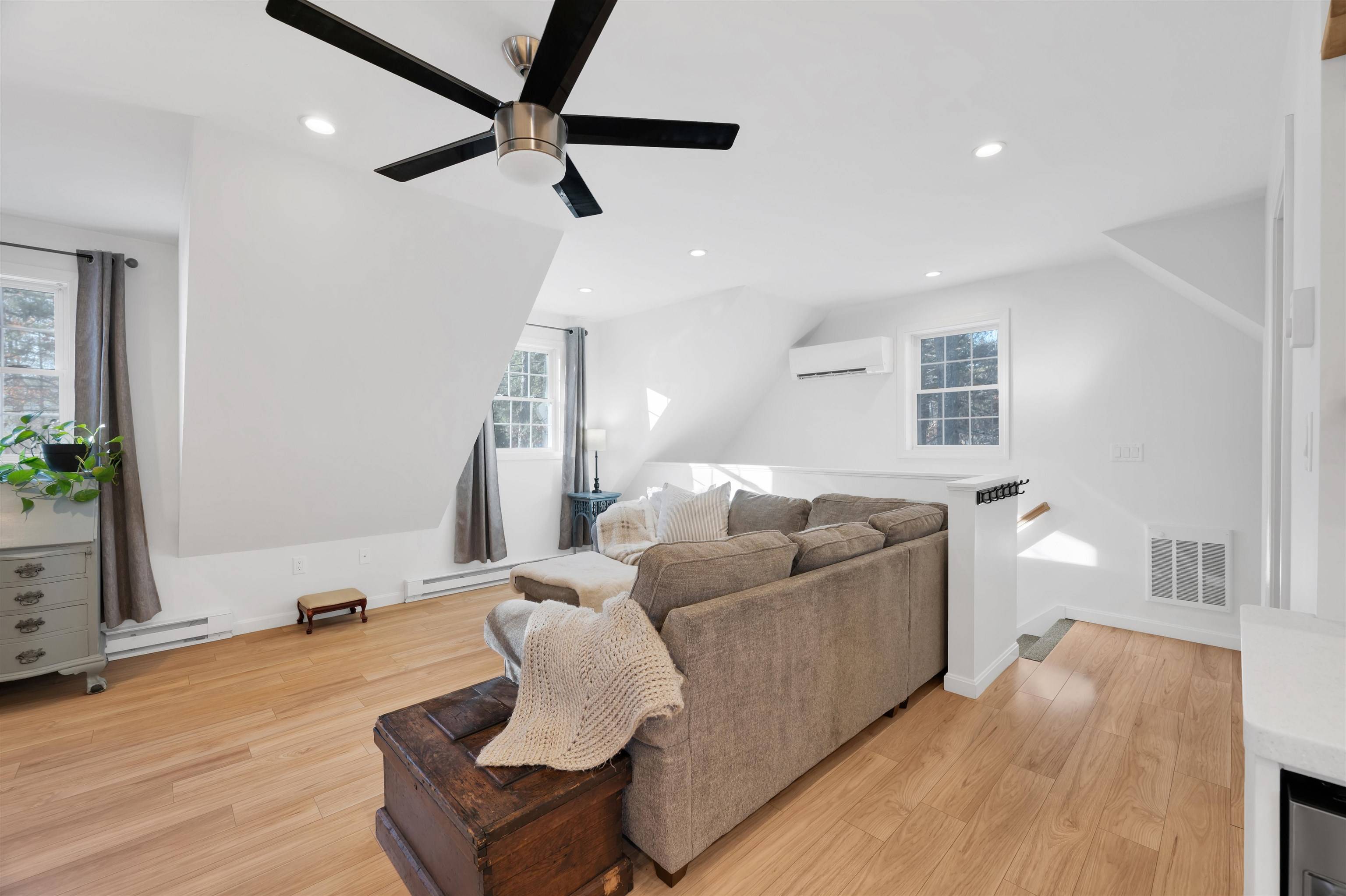 Ossipee, NH 03814,115 Leavitt RD