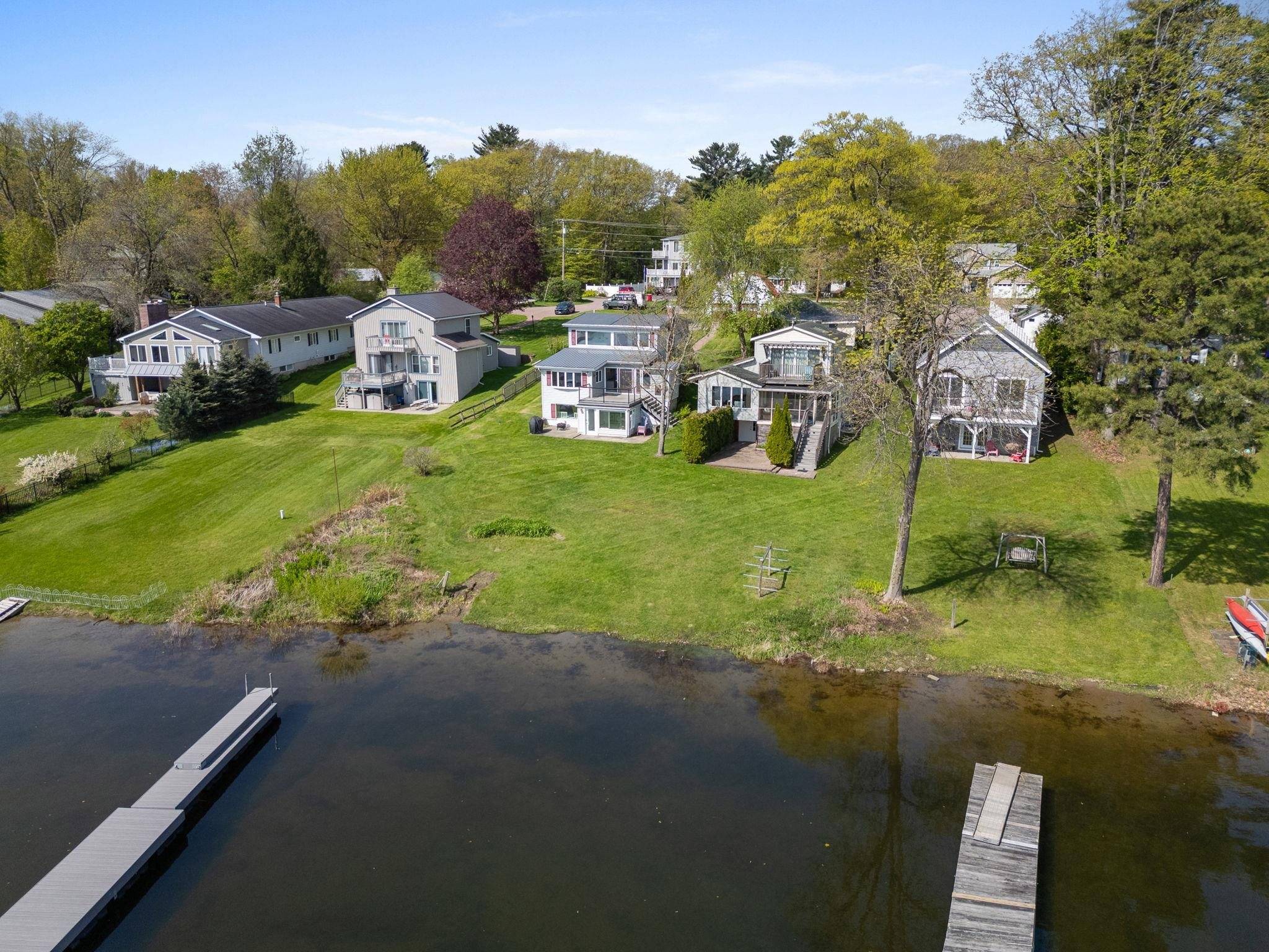 Colchester, VT 05446,162 Marble Island RD
