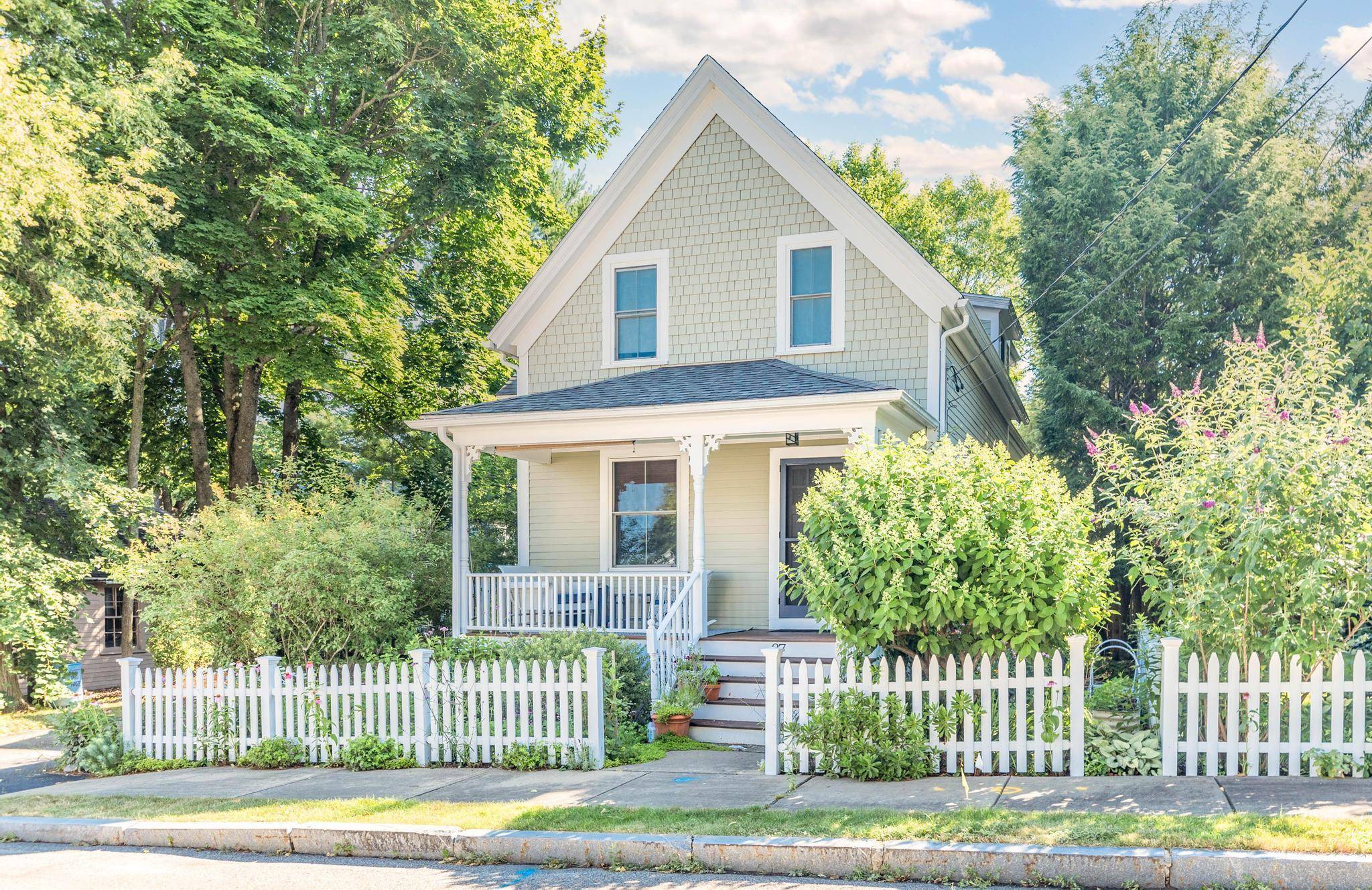 Portsmouth, NH 03801,87 Ash ST