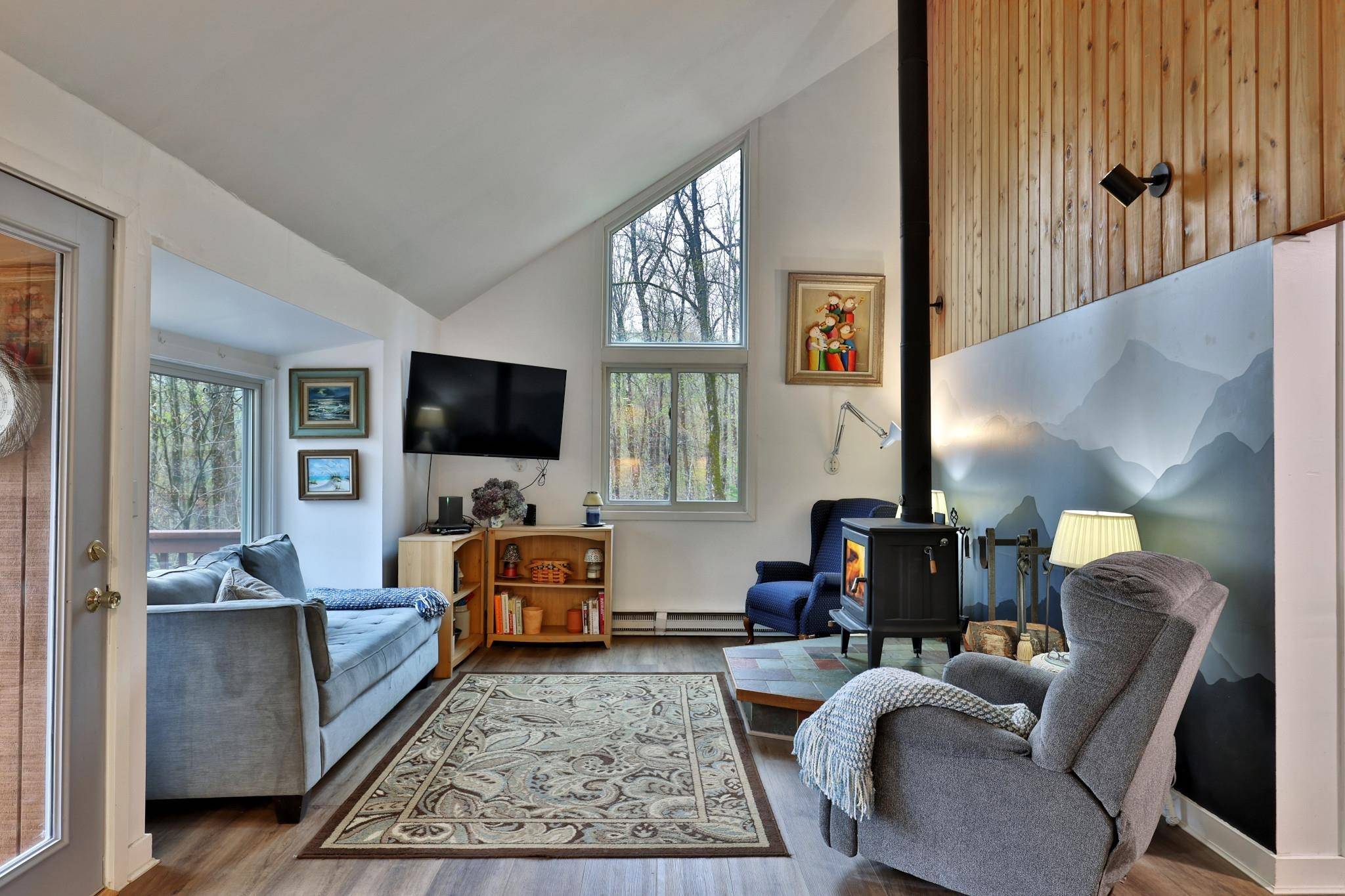 30 Ridge RD Killington, VT 05751