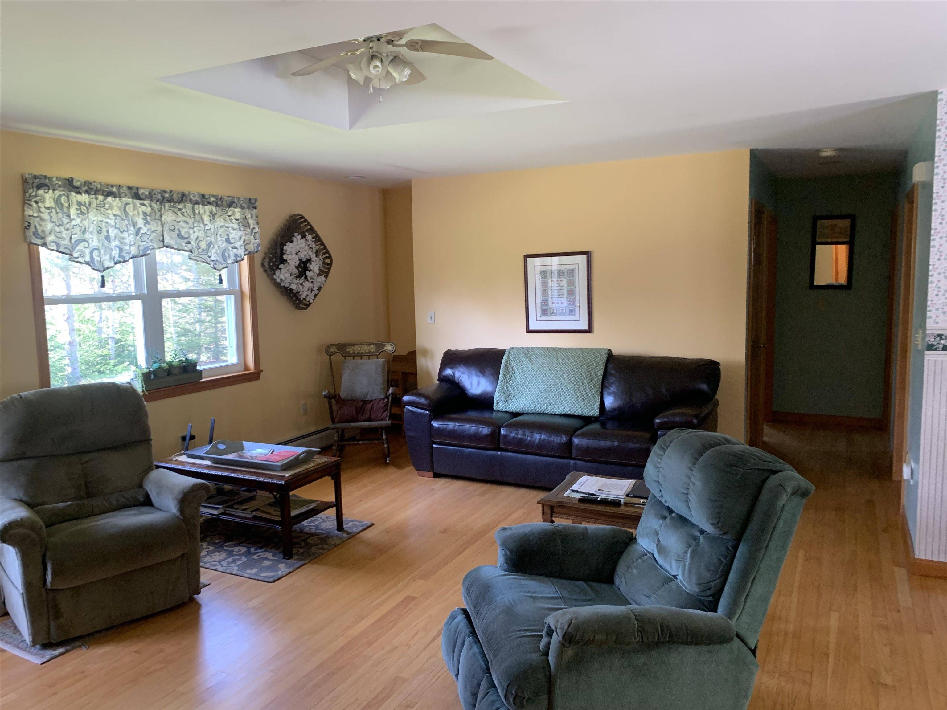 14 Mackinnon RD Colebrook, NH 03576
