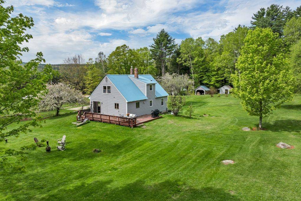 Alexandria, NH 03243,68 Sunset RD