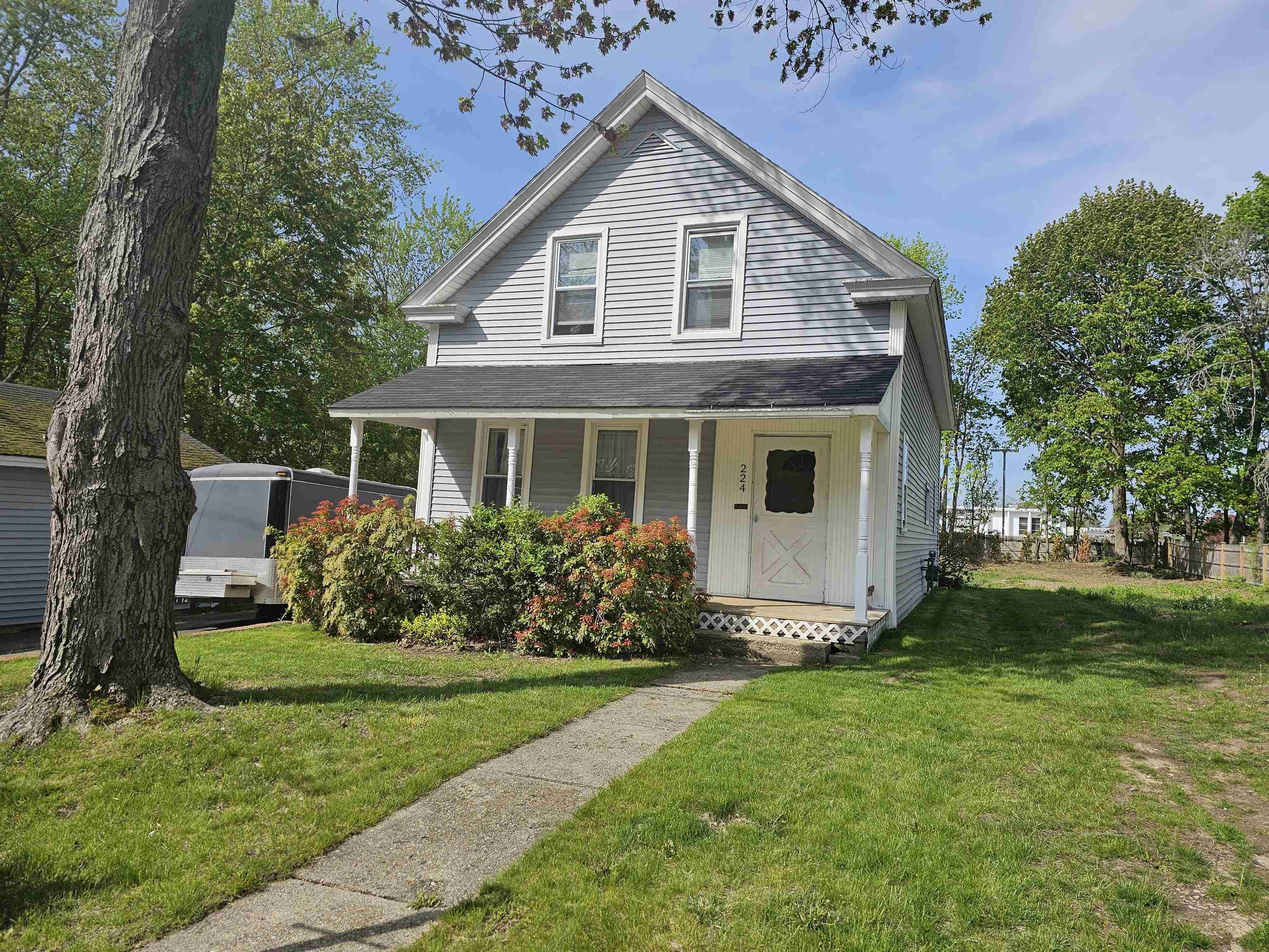 Portsmouth, NH 03801,224 Cate ST