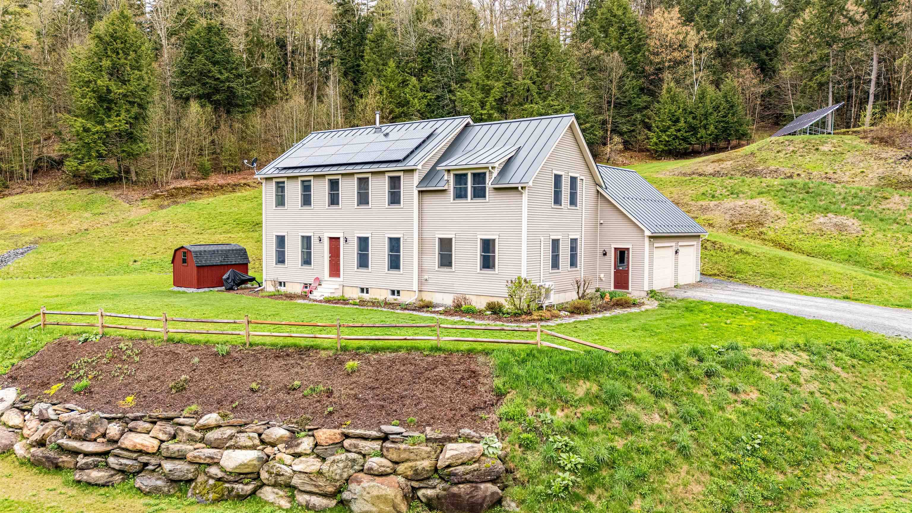 Waitsfield, VT 05673,365 Wallis DR
