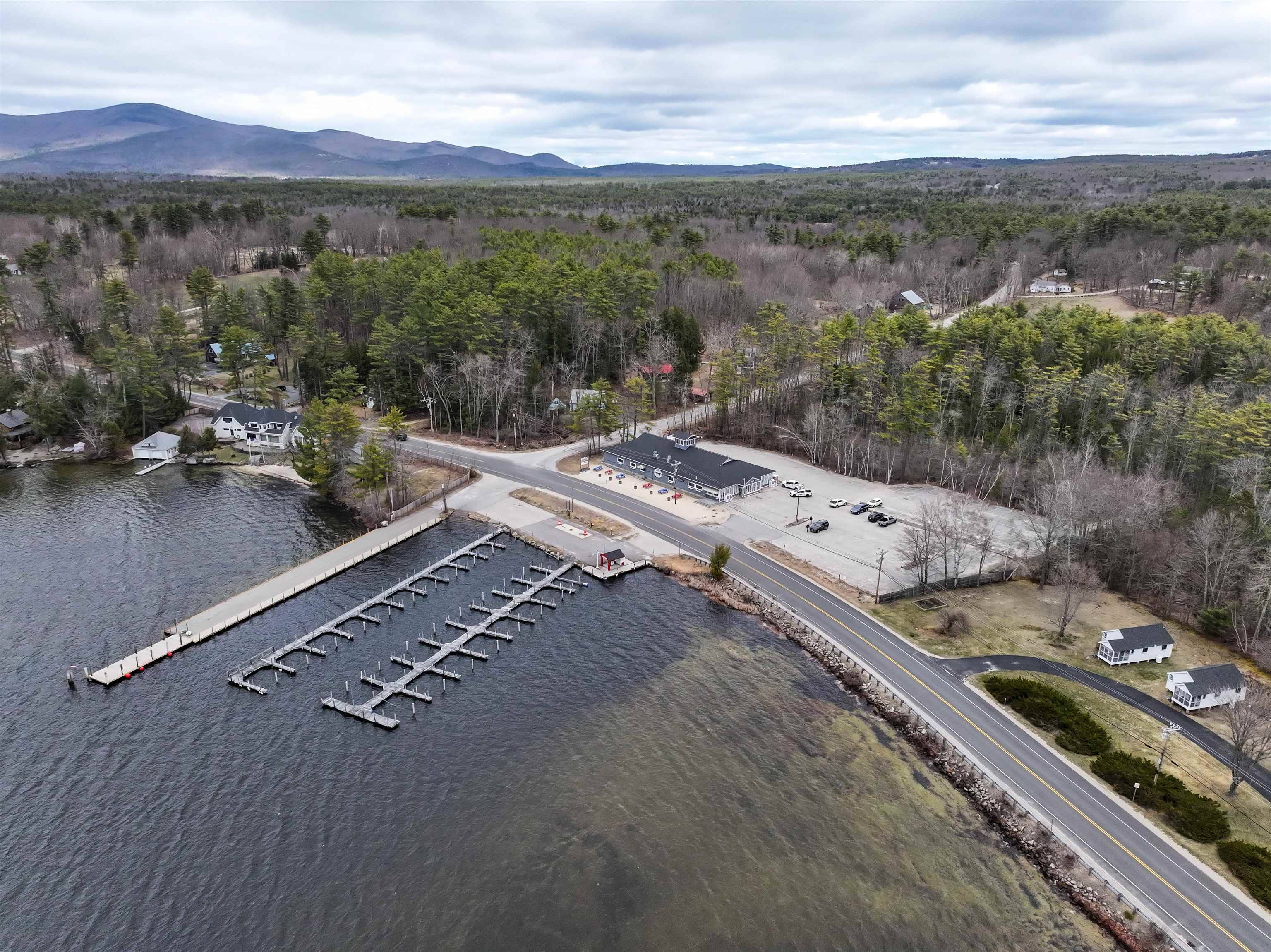 Tuftonboro, NH 03853,225 Governor Wentworth HWY