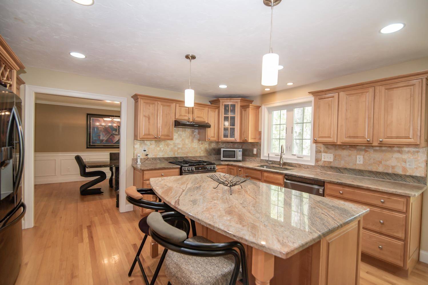 Pelham, NH 03076,30 Shephard RD