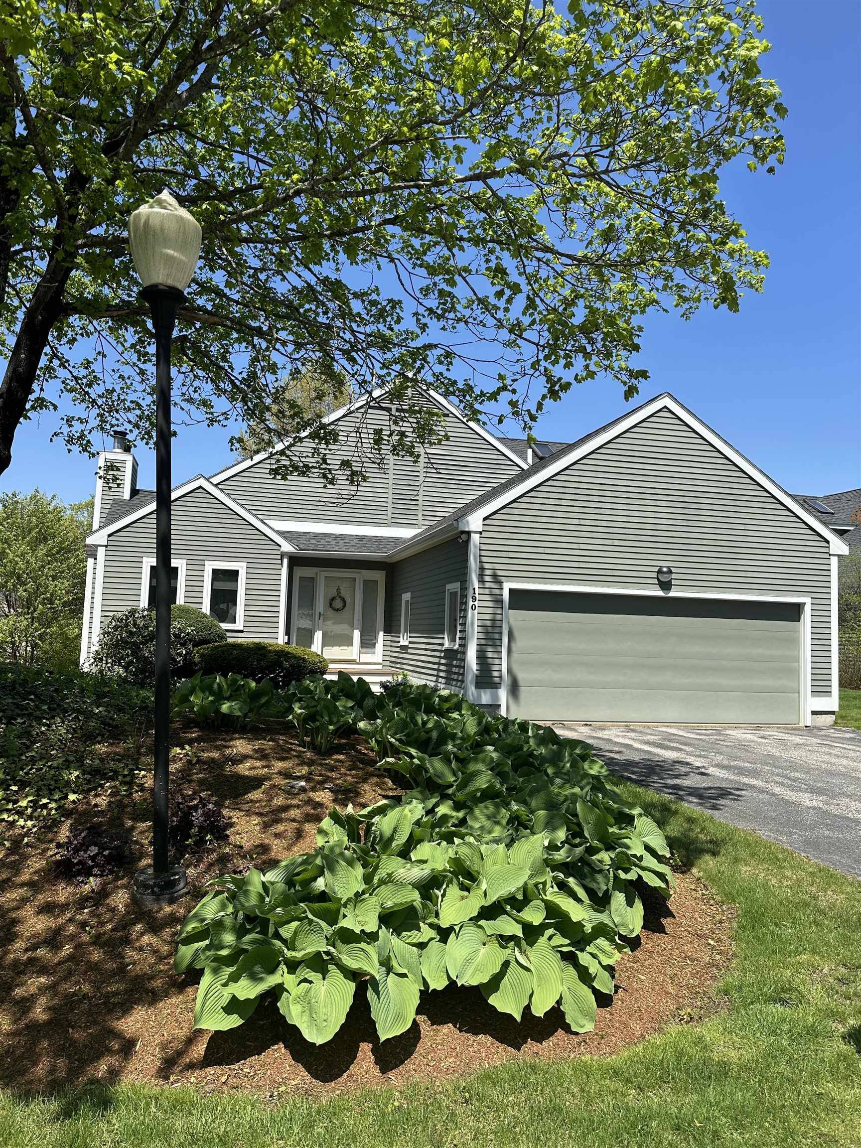 Manchester, NH 03104,190 Chase WAY