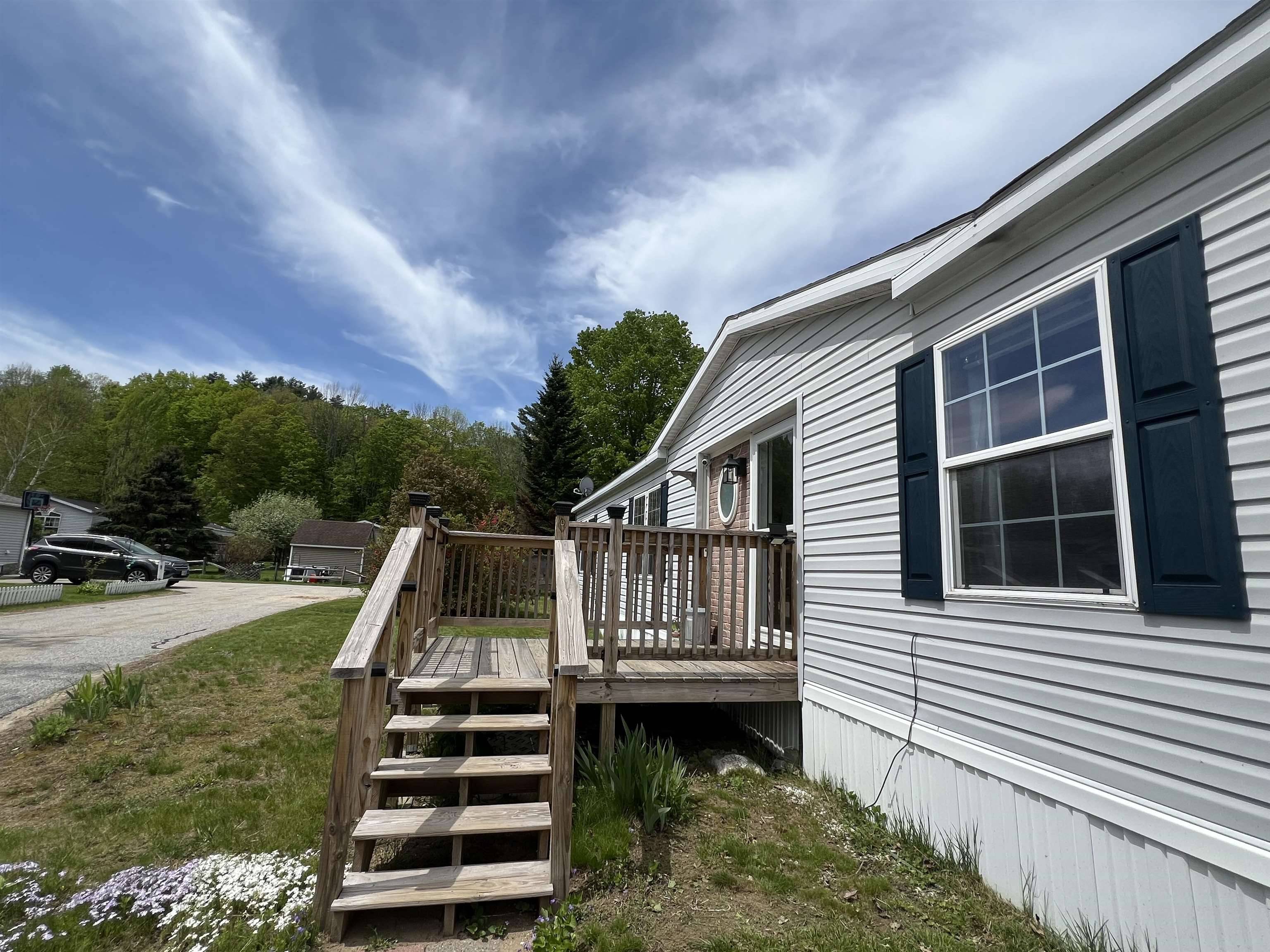 Hillsborough, NH 03244,20 Old Henniker RD #36