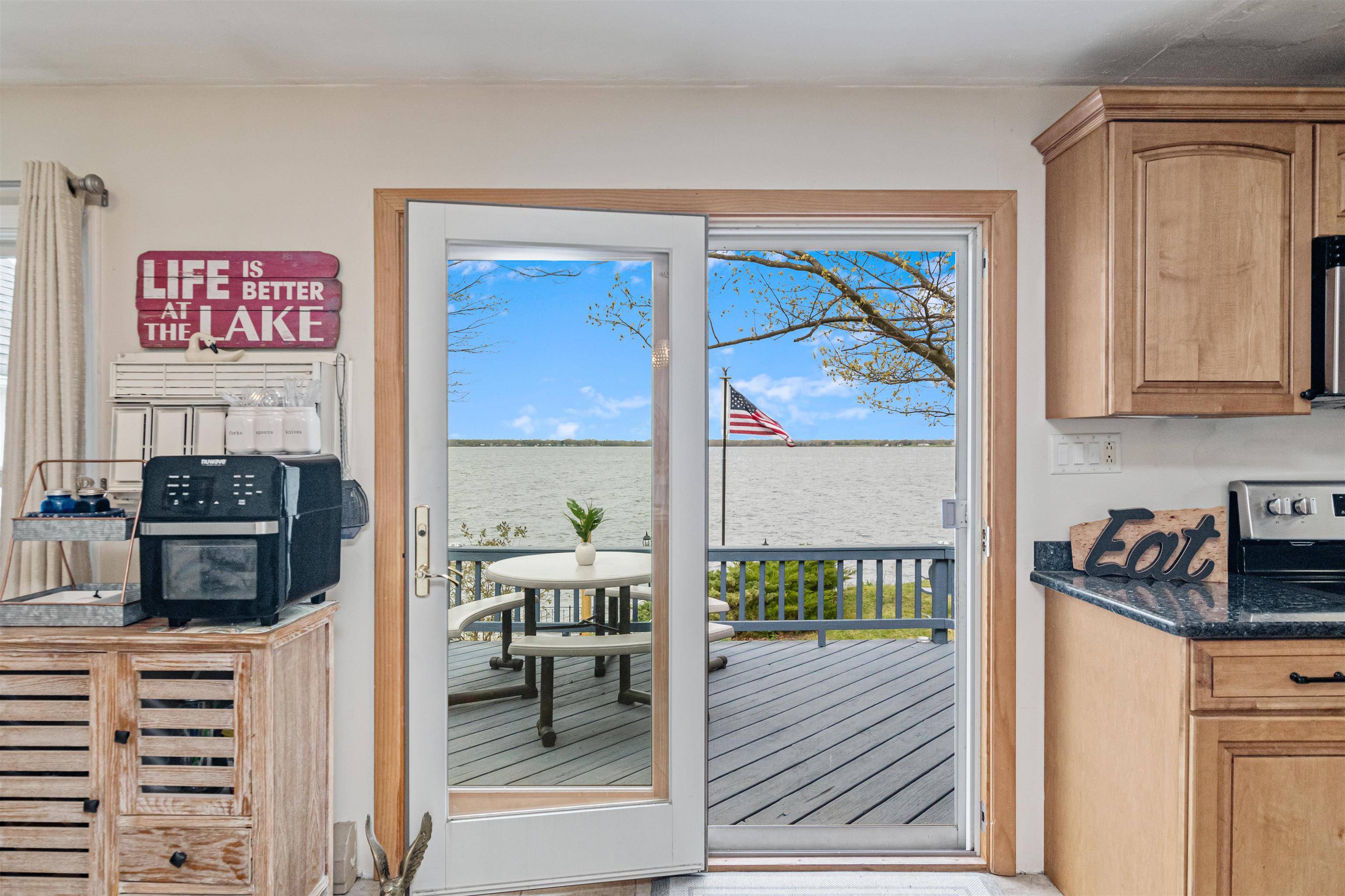 Swanton, VT 05488,236 Lakewood DR