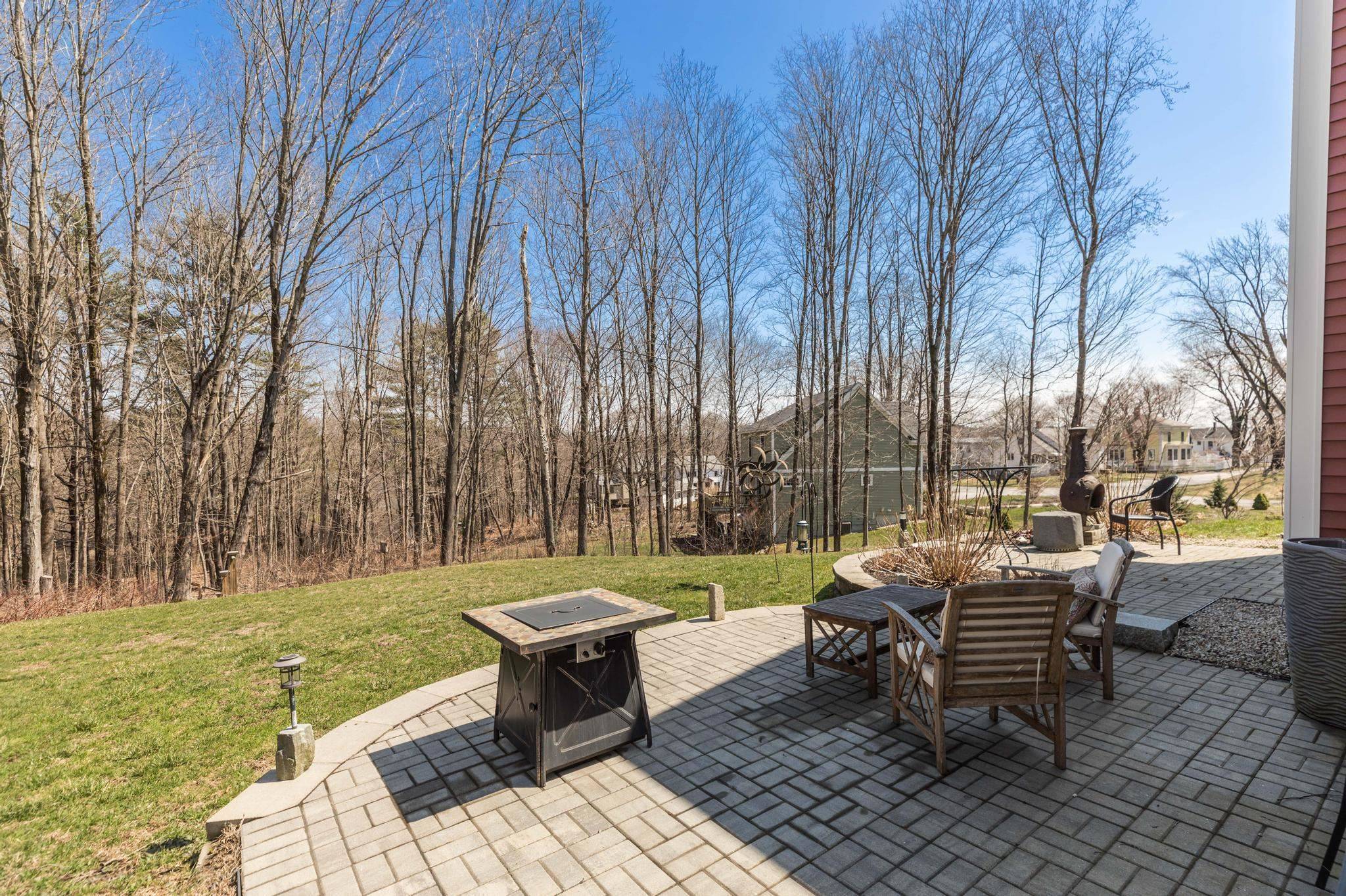 Rollinsford, NH 03869,18 Wentworth ST