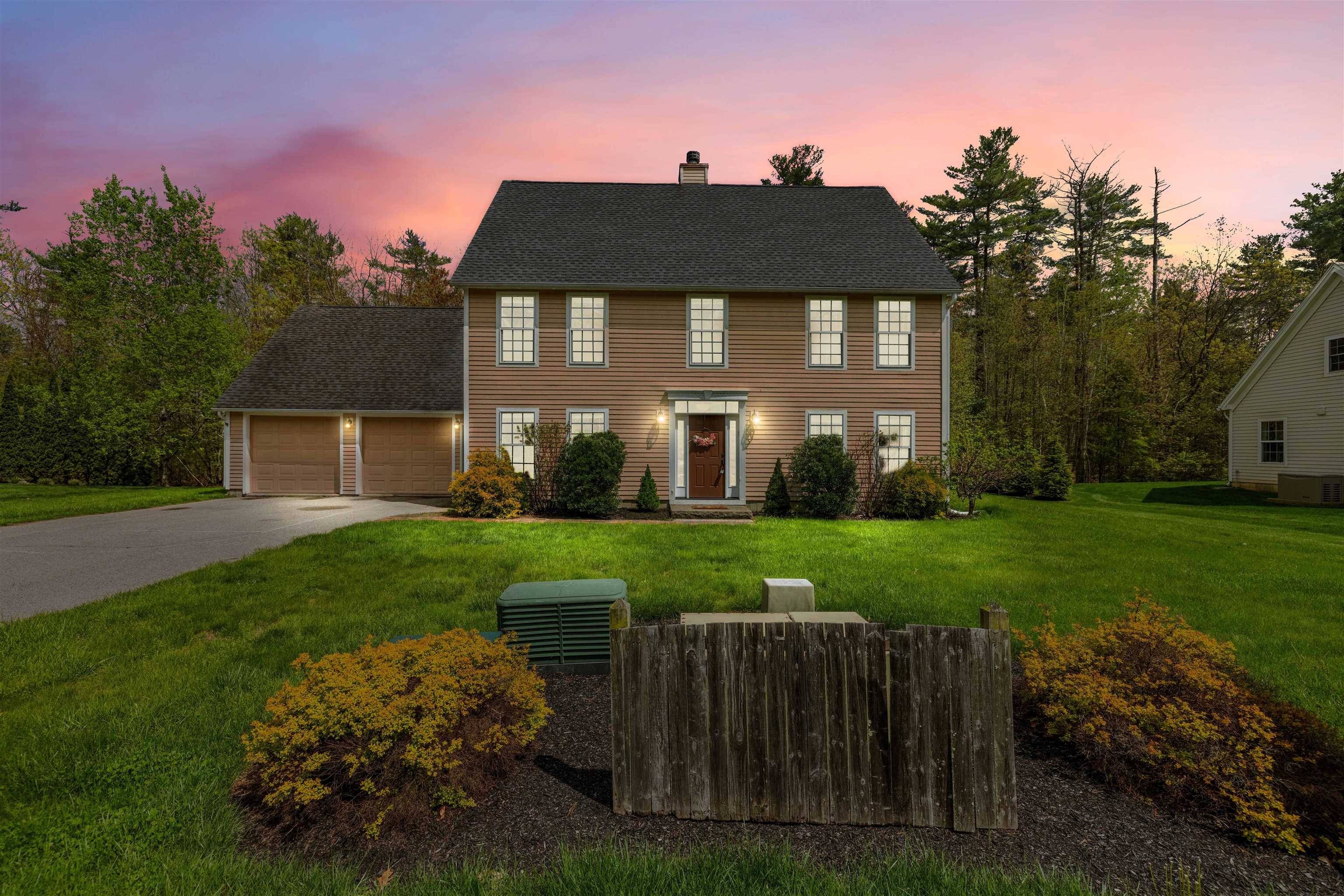 Dover, NH 03820,5 Blue Heron DR