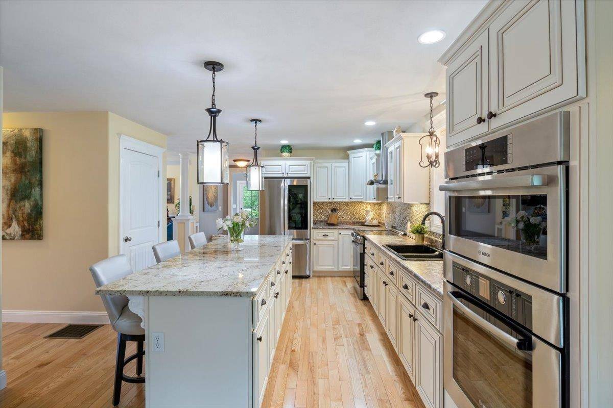 34 Coles Pond RD Somersworth, NH 03878
