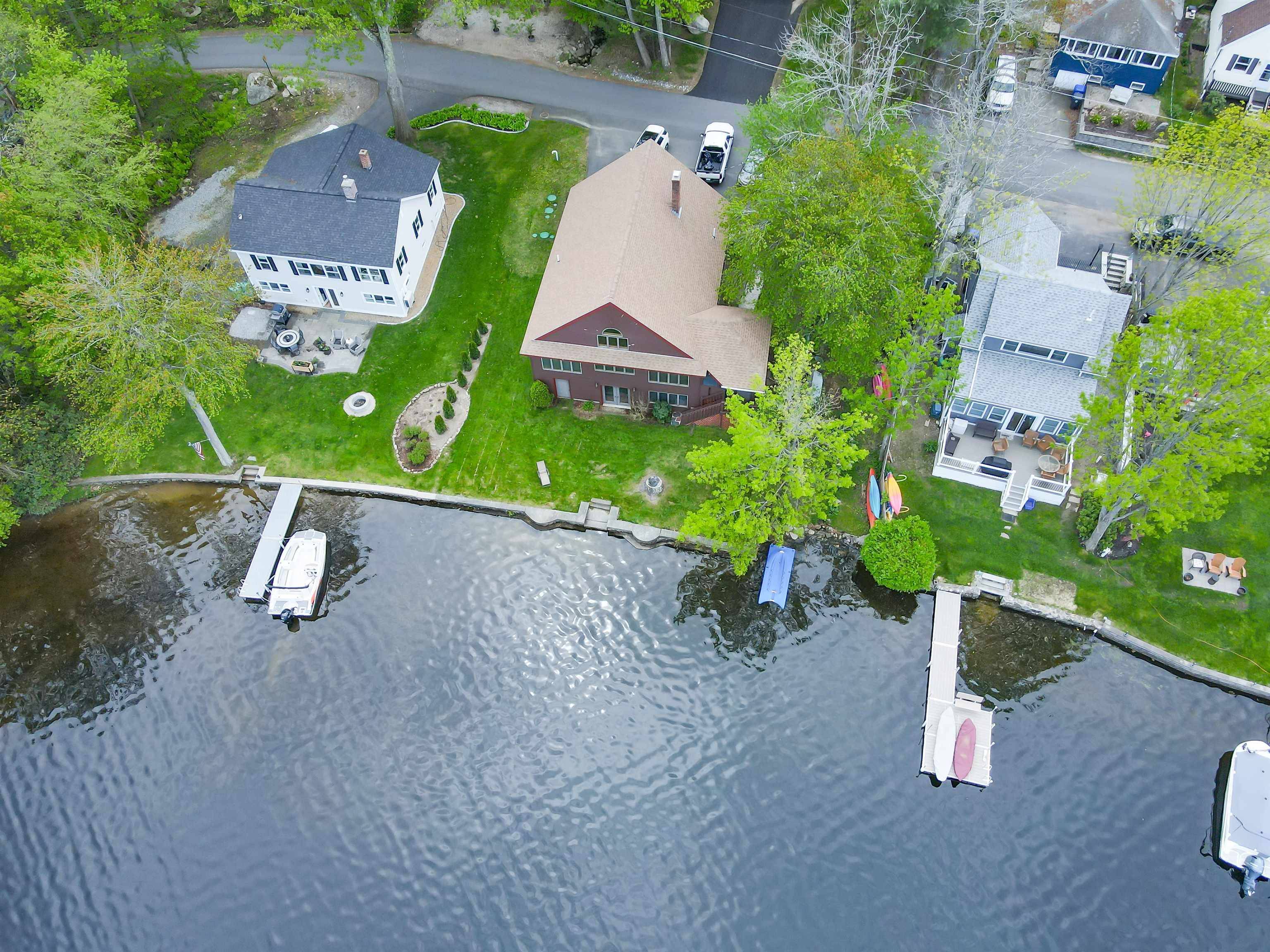 Hampstead, NH 03841,30 Shore DR