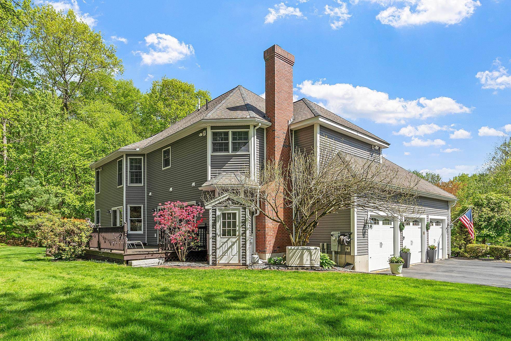 Atkinson, NH 03811,13 Kelly LN