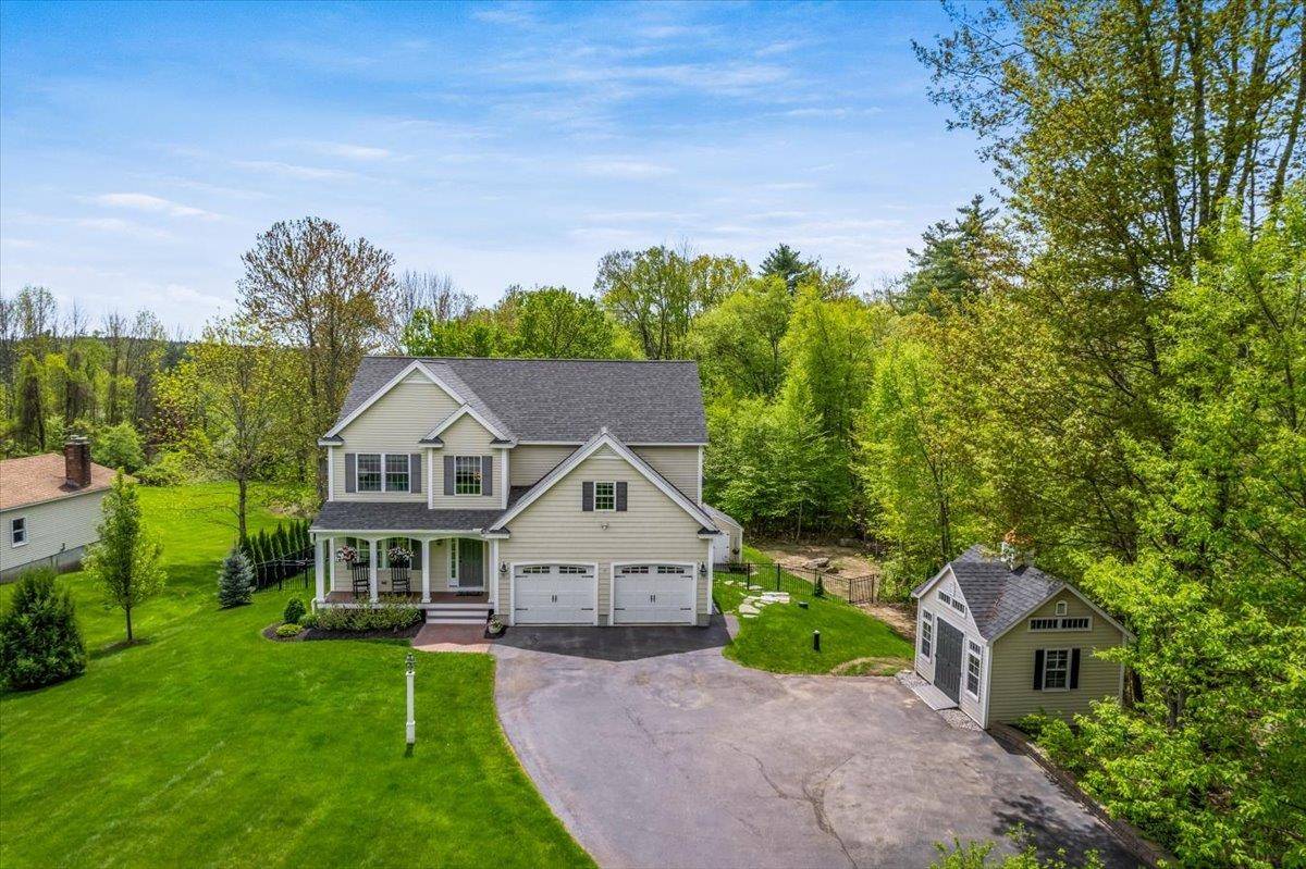 Bedford, NH 03110-6130,10 Olde English RD
