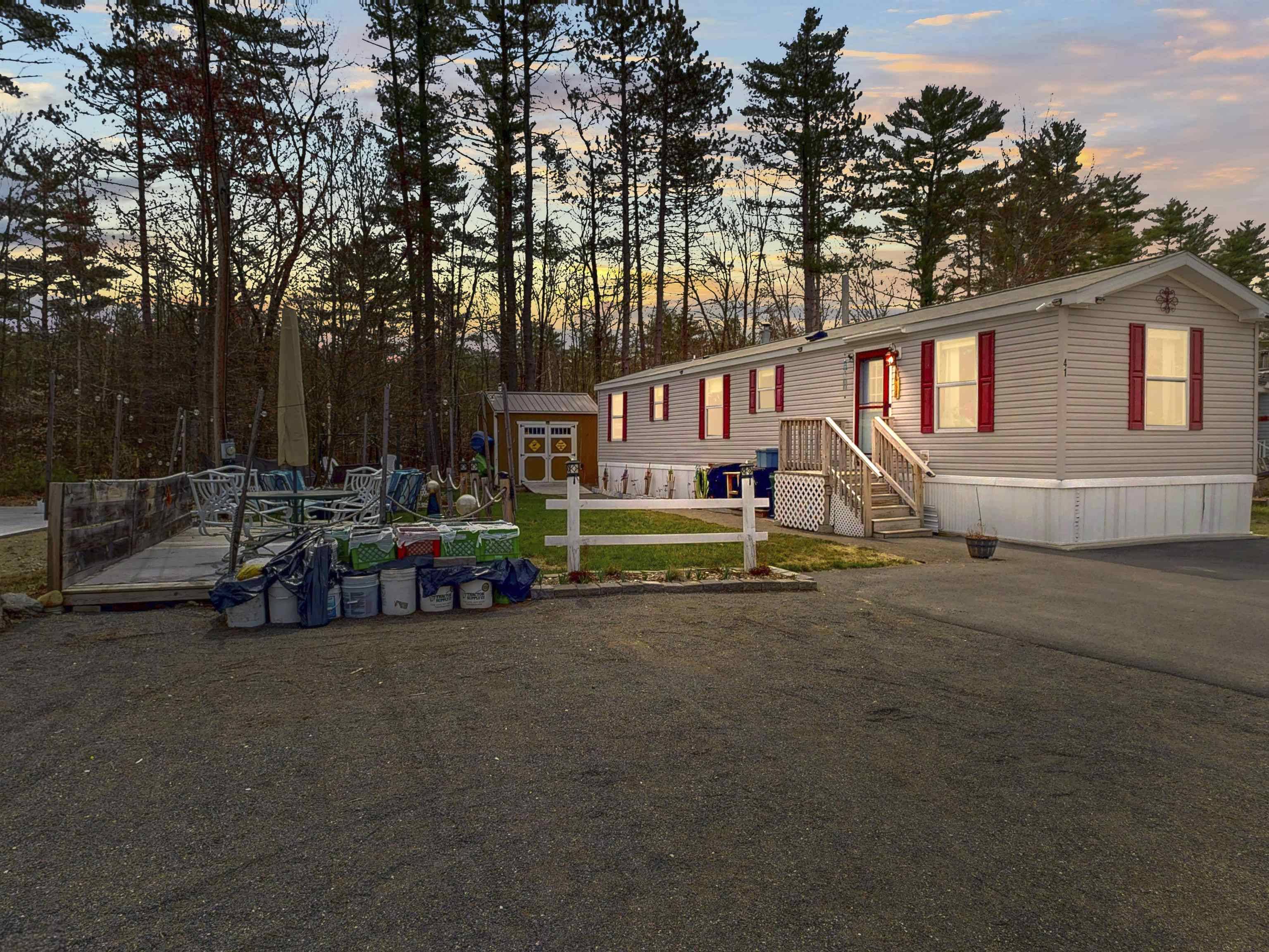 Milton, NH 03851,41 Pineland Park RD
