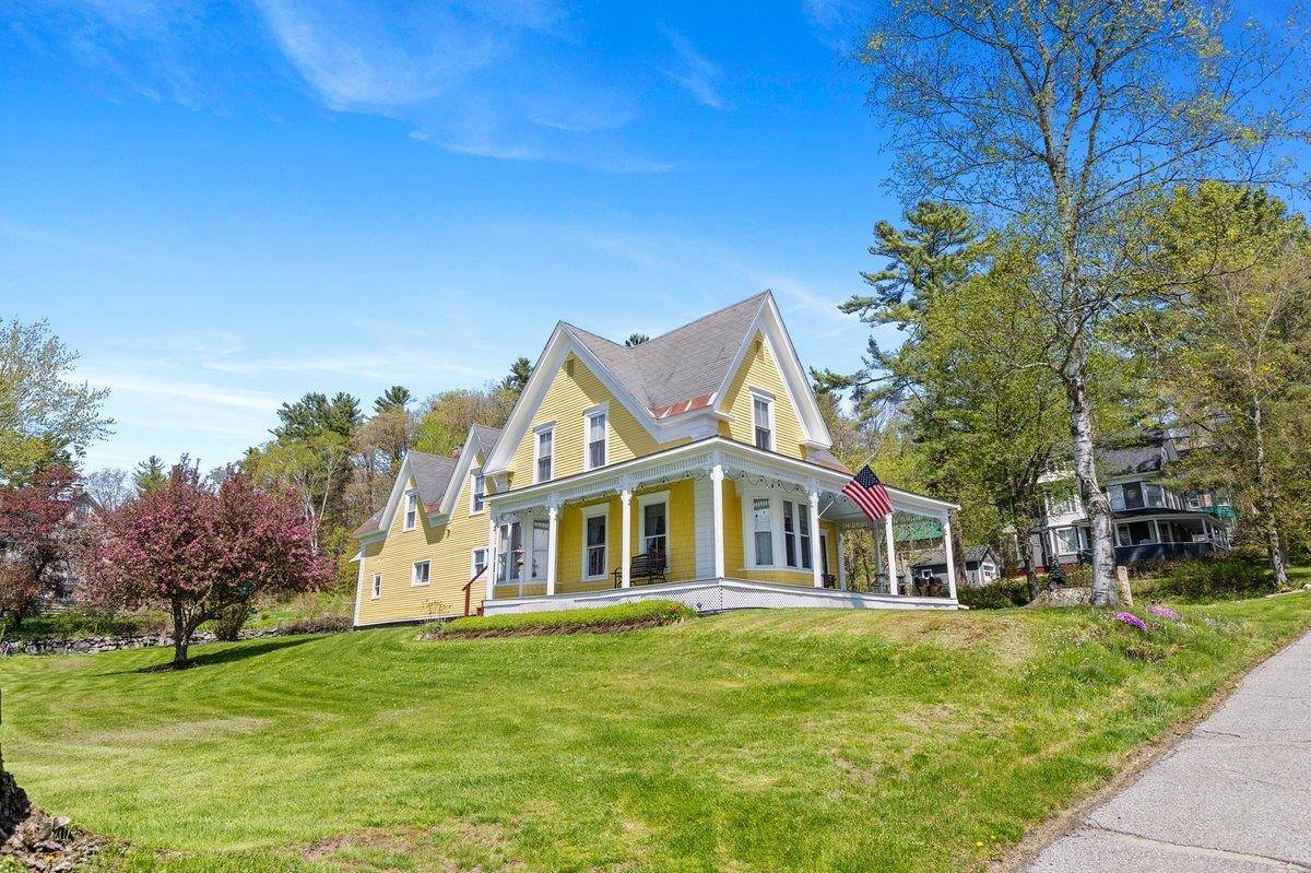 Lancaster, NH 03584,68 Bunker Hill ST
