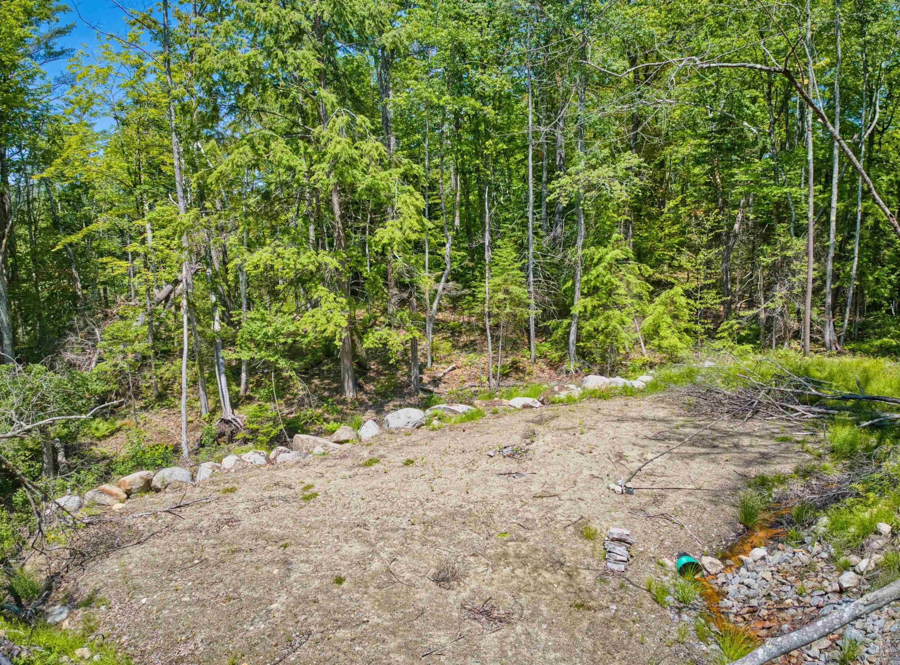 236-43 Stocker Pond RD Grantham, NH 03753