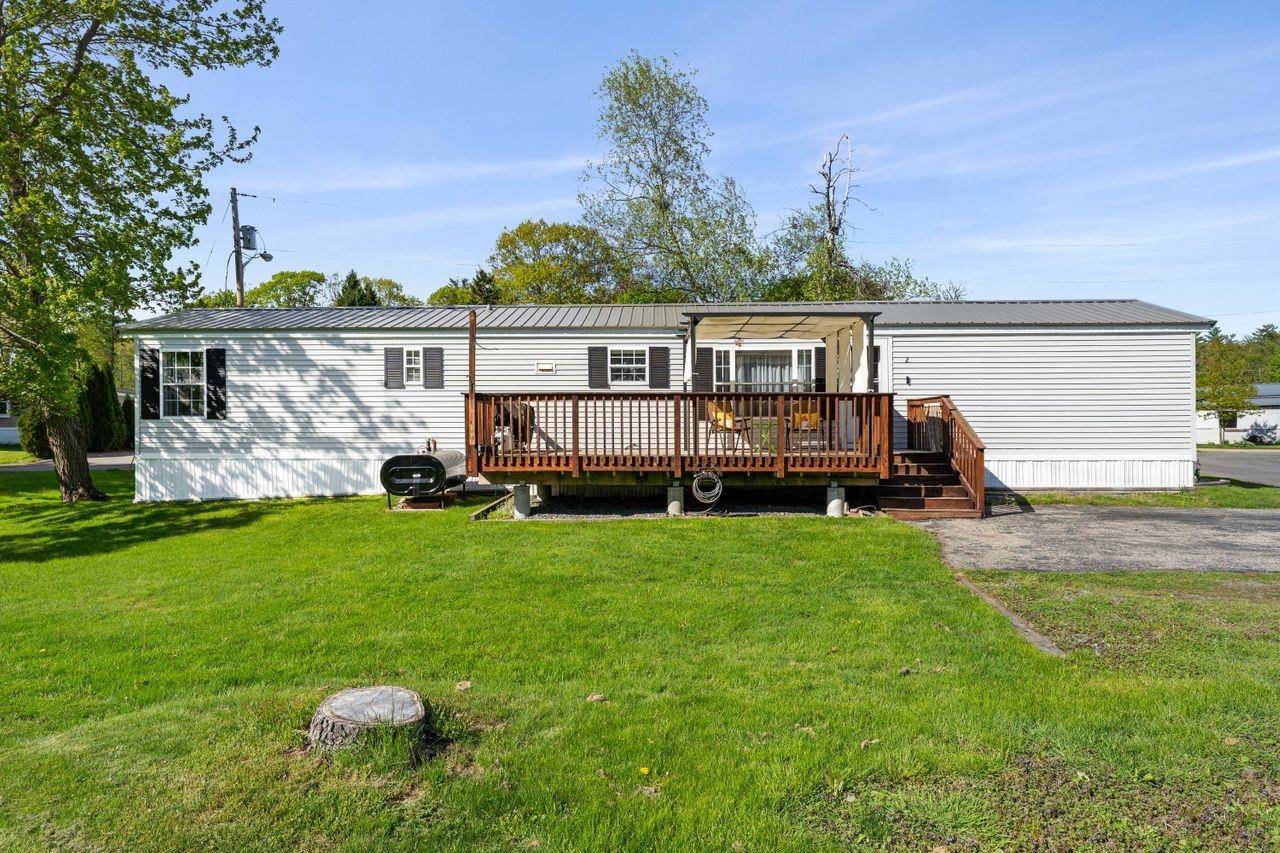 Exeter, NH 03833,2 Lilac ST