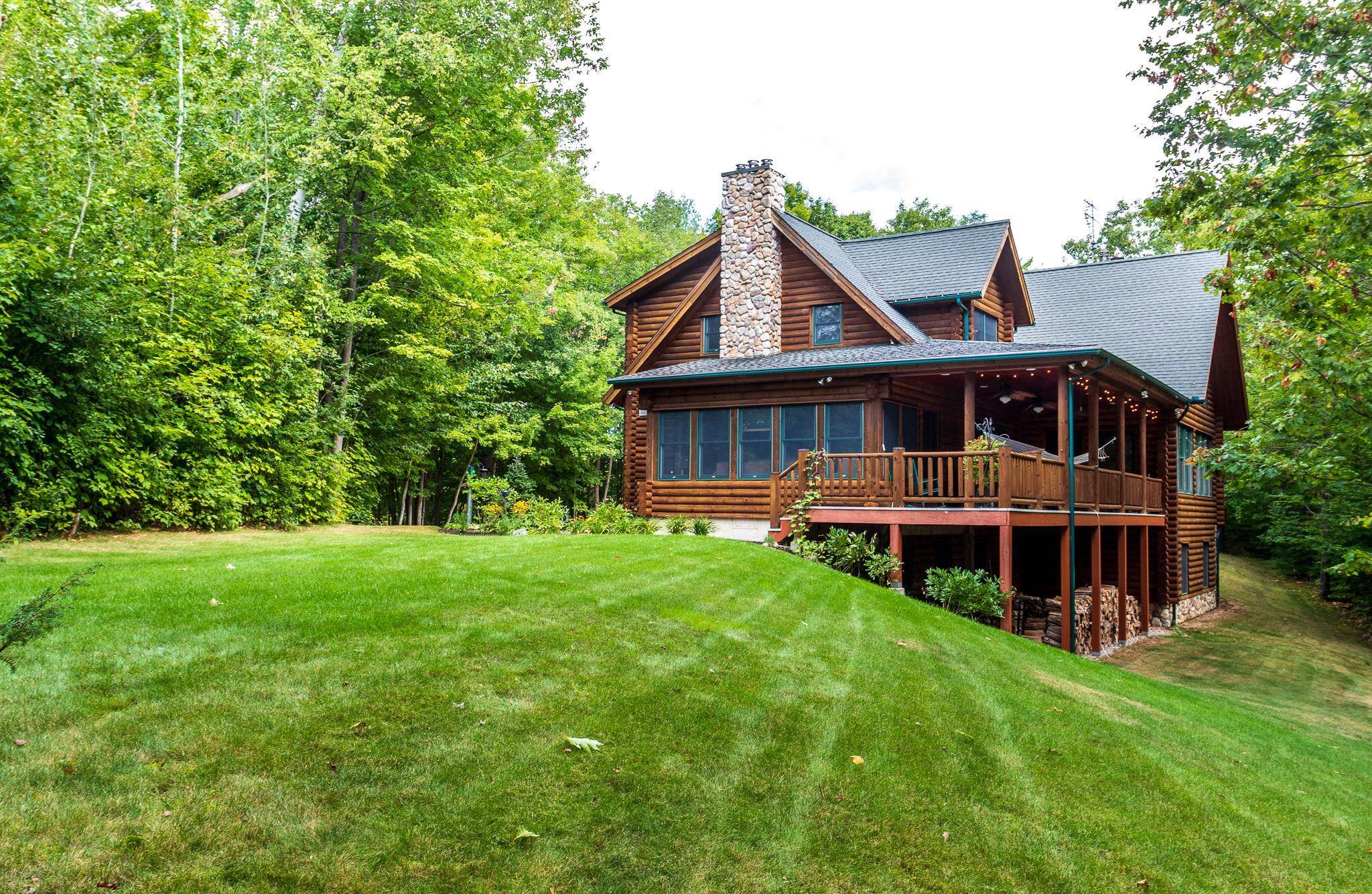 Brookfield, NH 03872,87 Moose Mountain RD