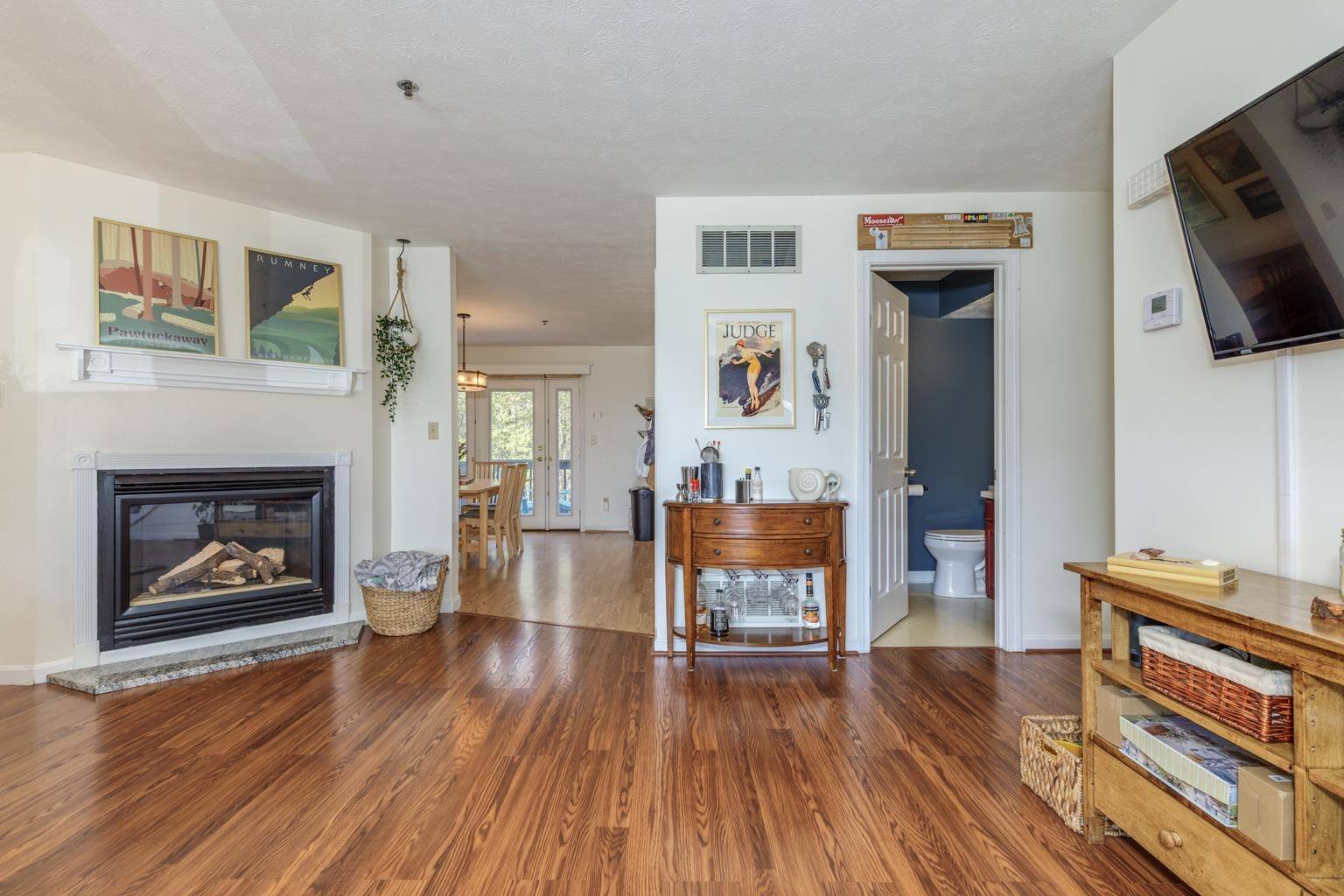 Hudson, NH 03051-3631,23 Shoal Creek RD