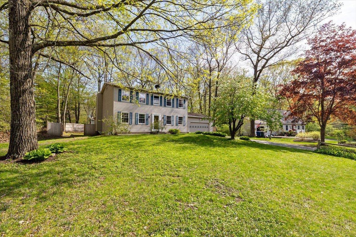 Colchester, VT 05446,447 Oak CIR