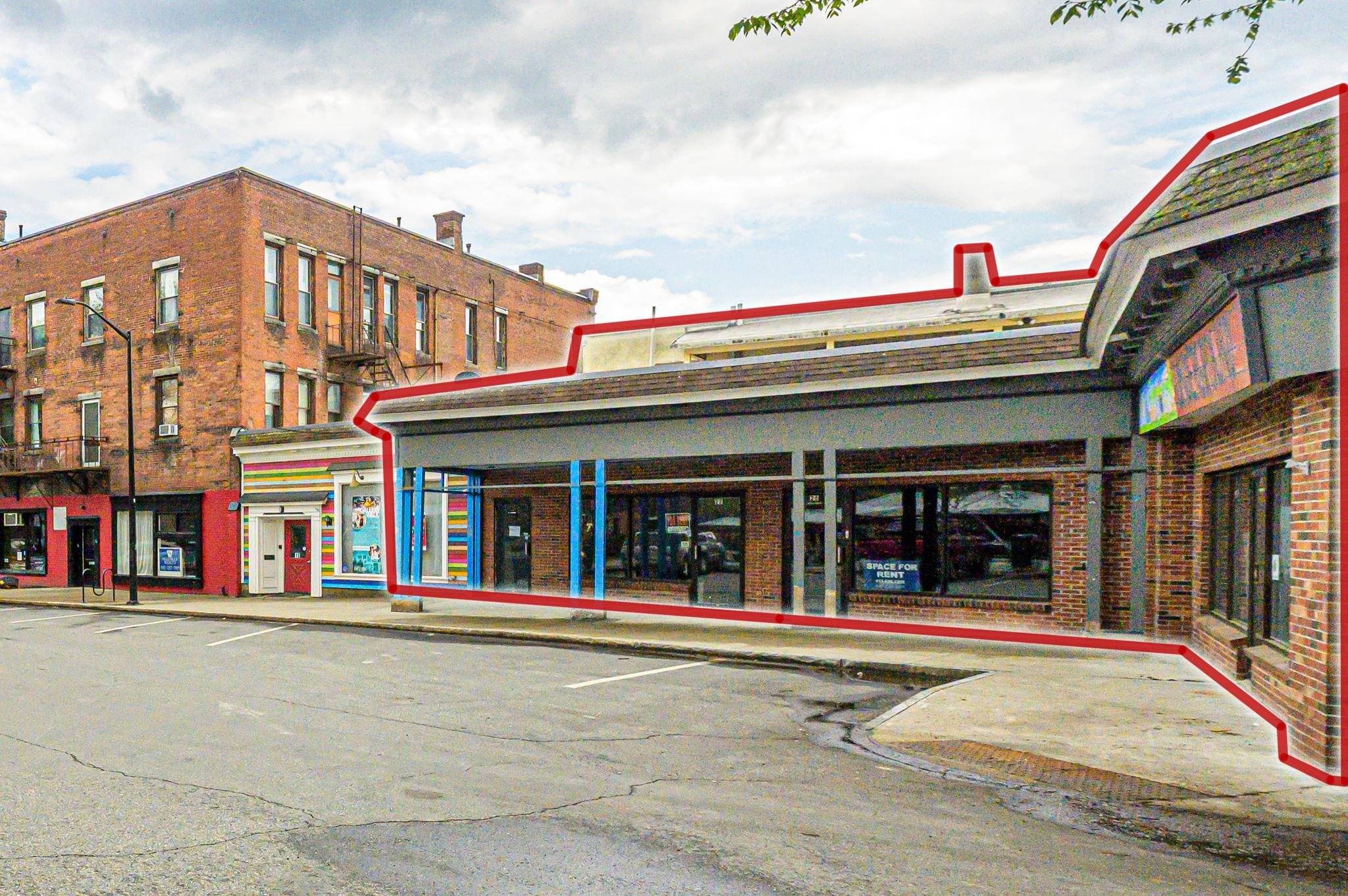Brattleboro, VT 05301,69-71 Elliot ST