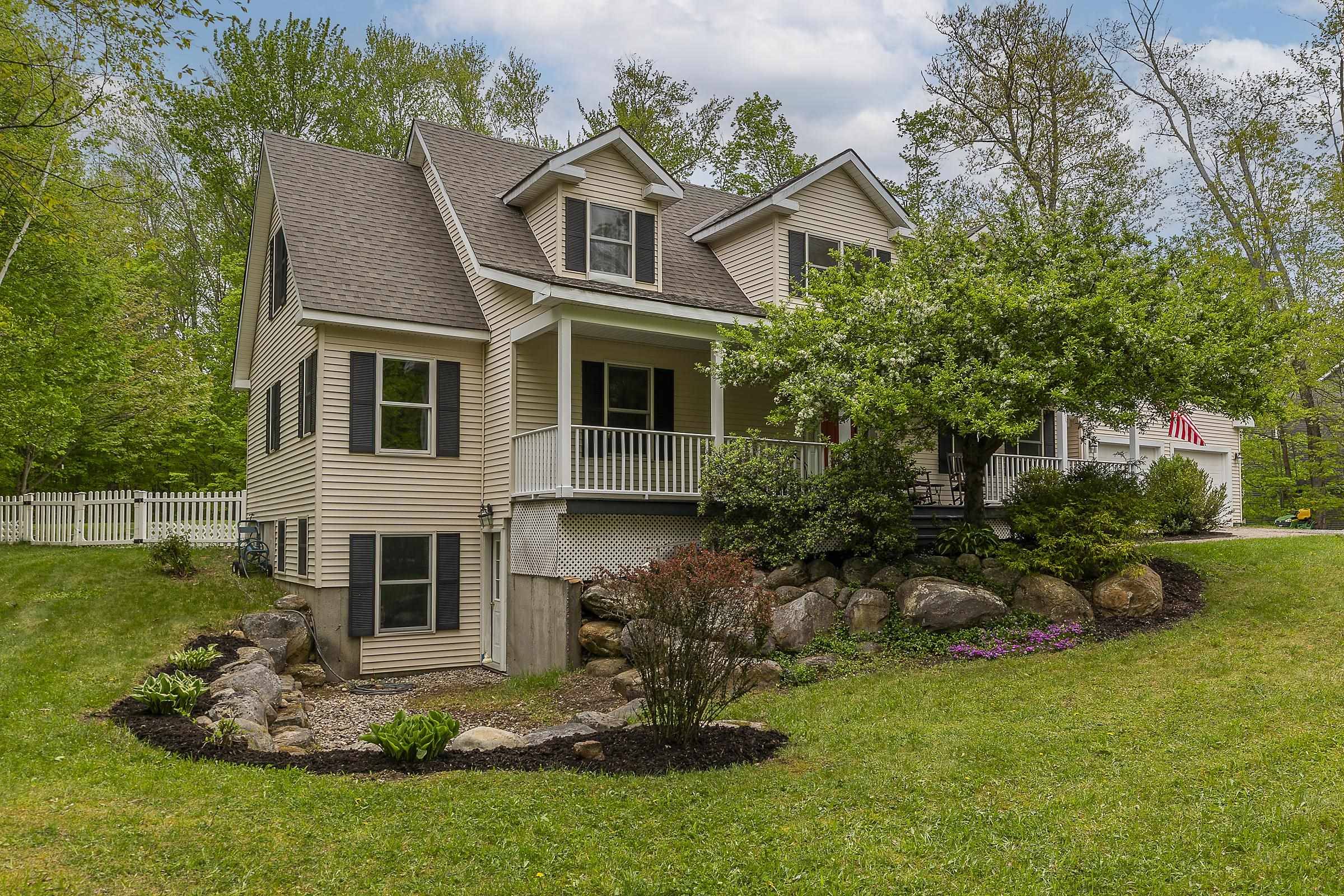 Manchester, VT 05255,308 Mending Walls RD