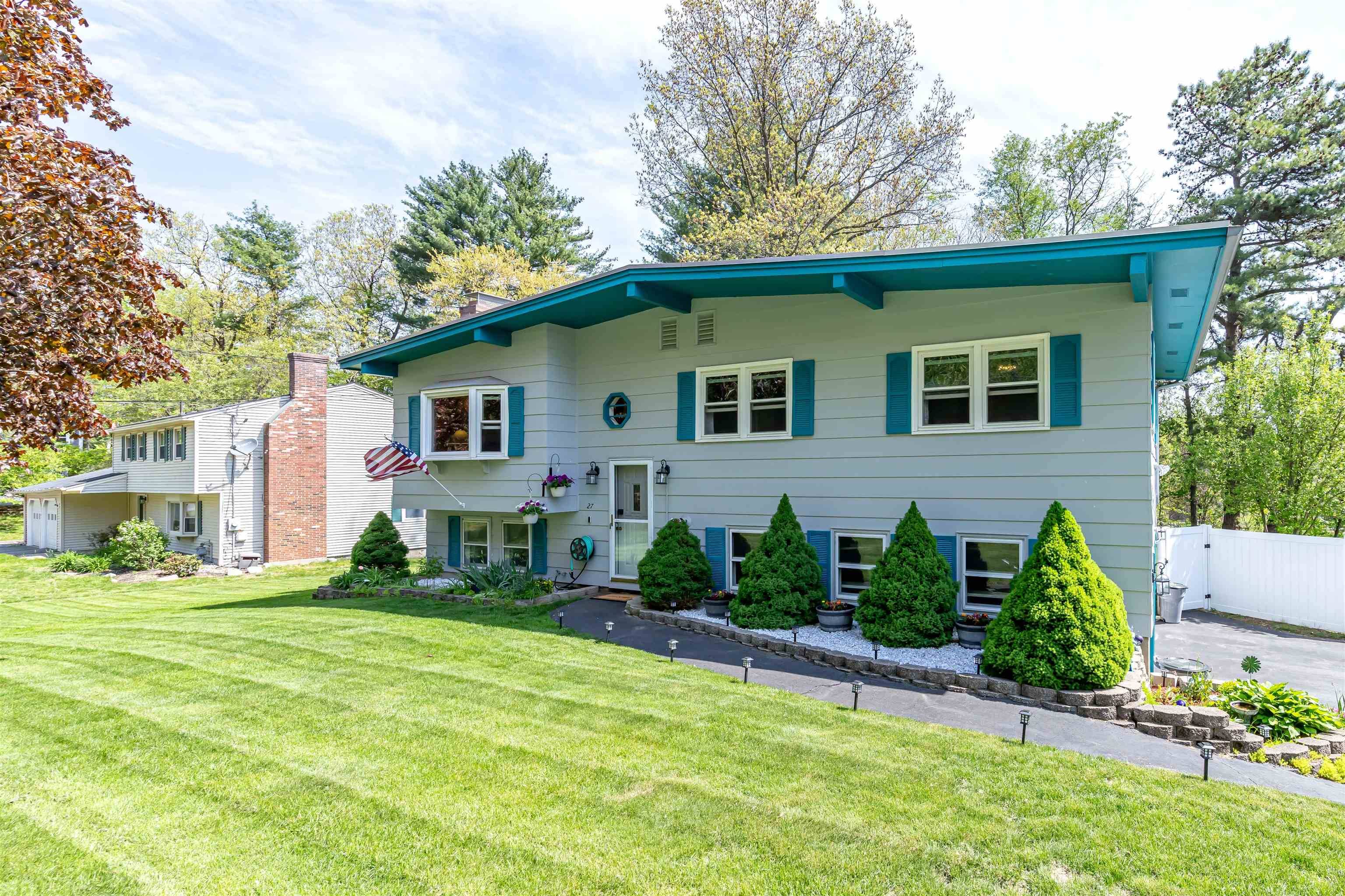 Merrimack, NH 03054,27 Jo Ellen DR