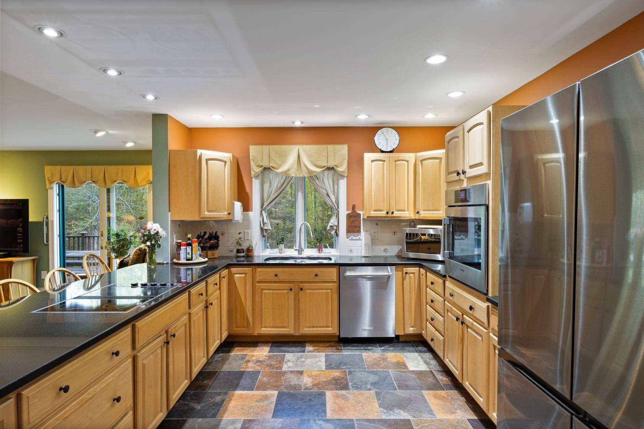 Eliot, ME 03903,356 Brixham RD
