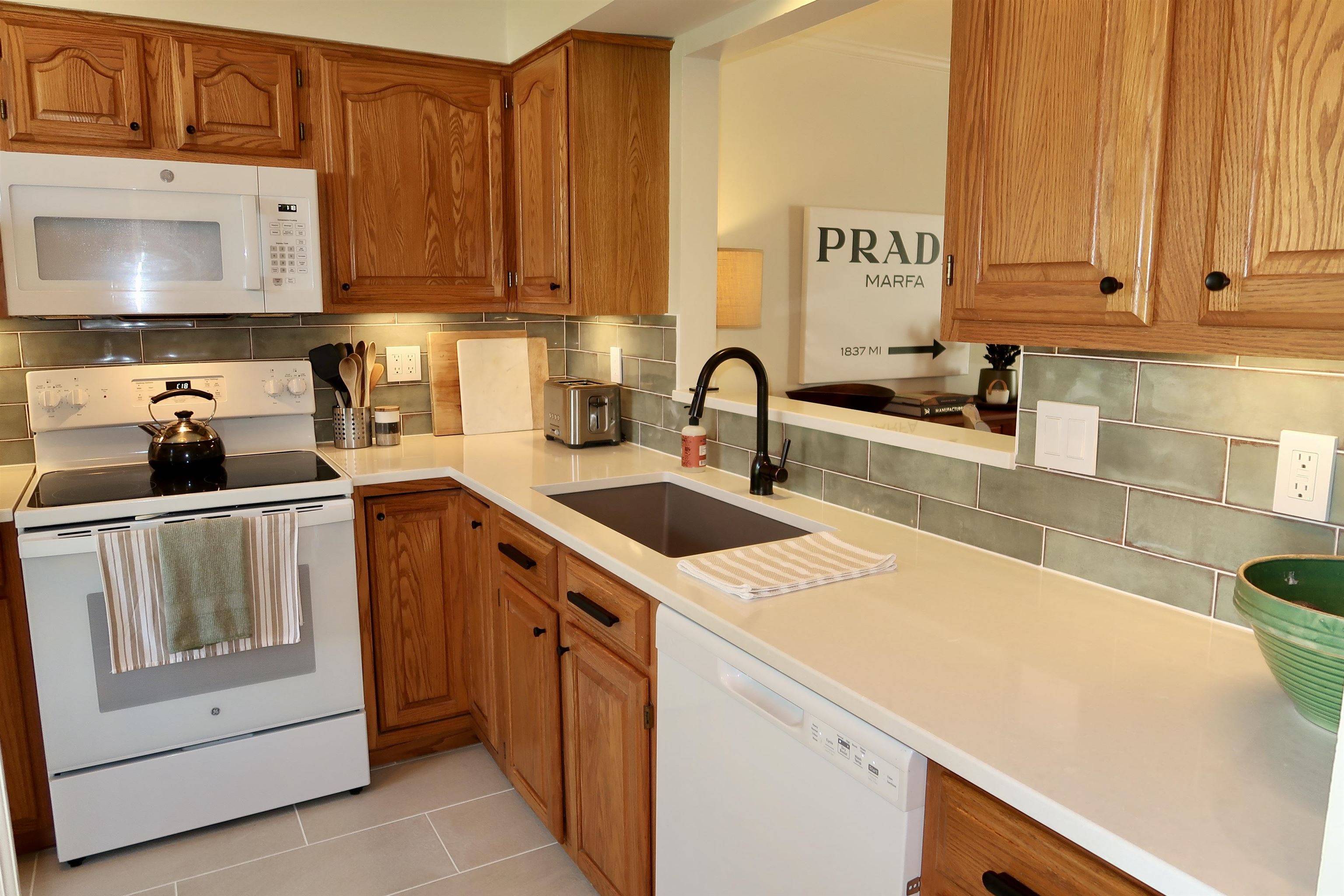 Williston, VT 05495,124 Southview LN