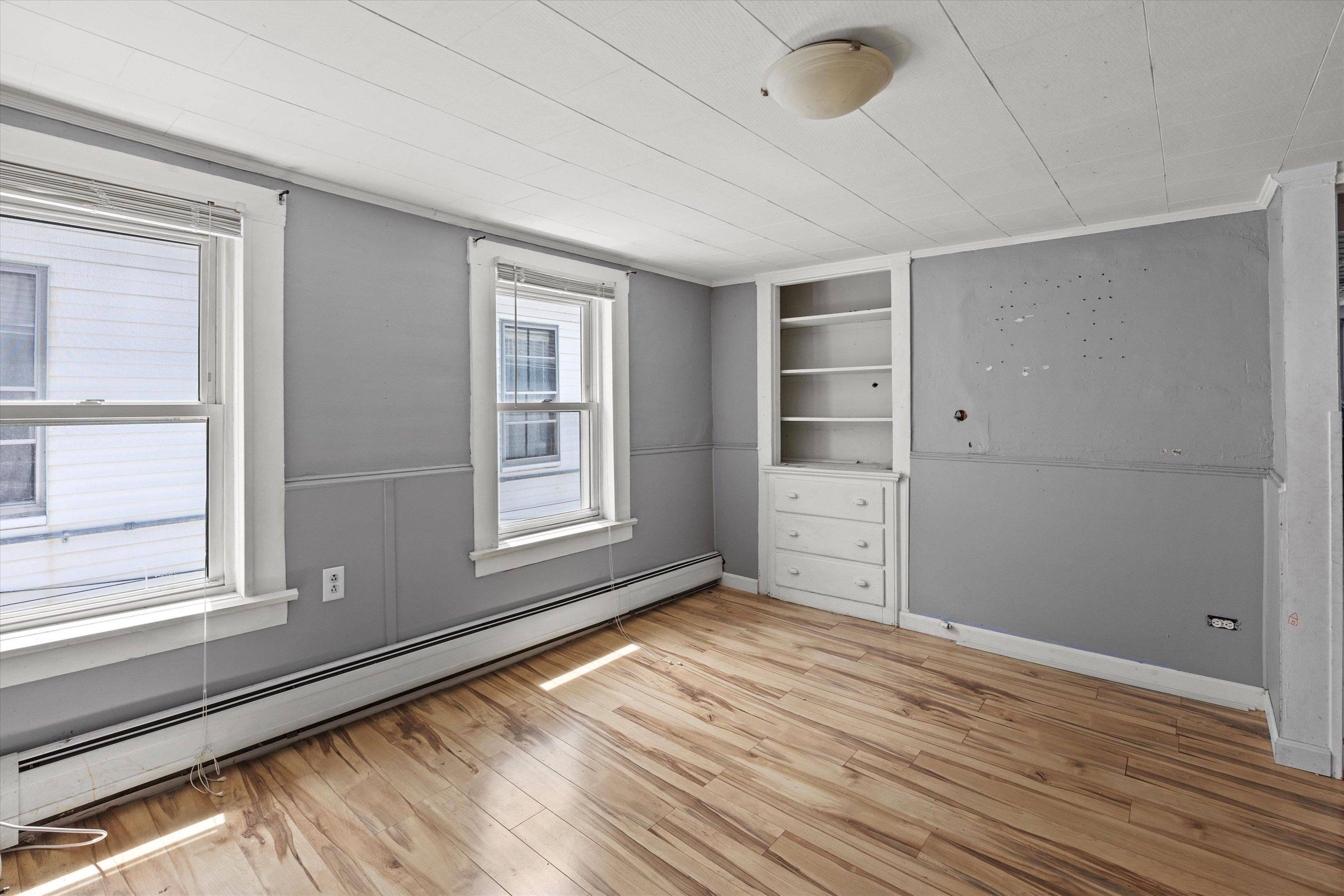 Lowell, MA 01852,34 Cedar ST