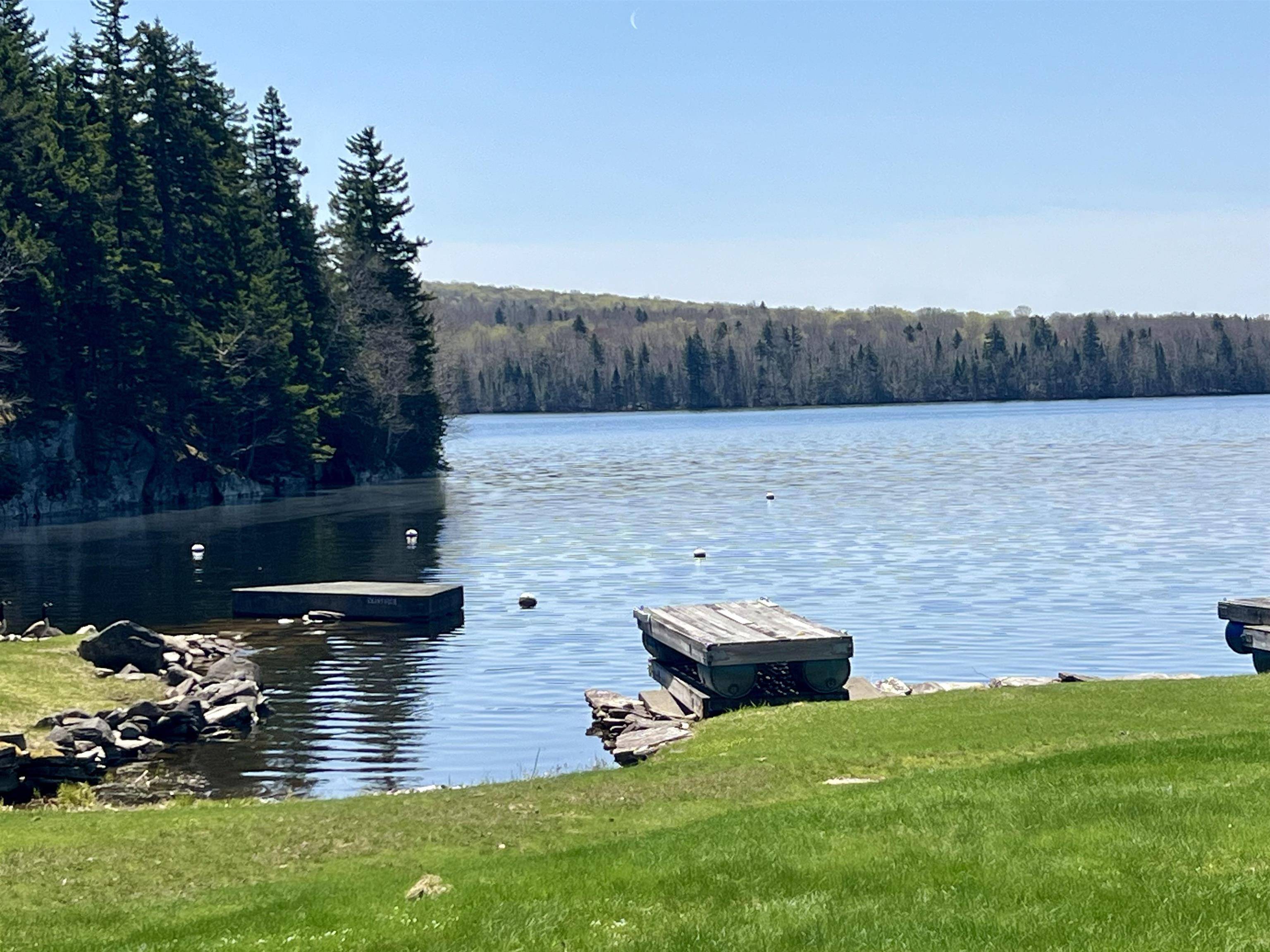Pittsburg, NH 03592,52 Timberland RD