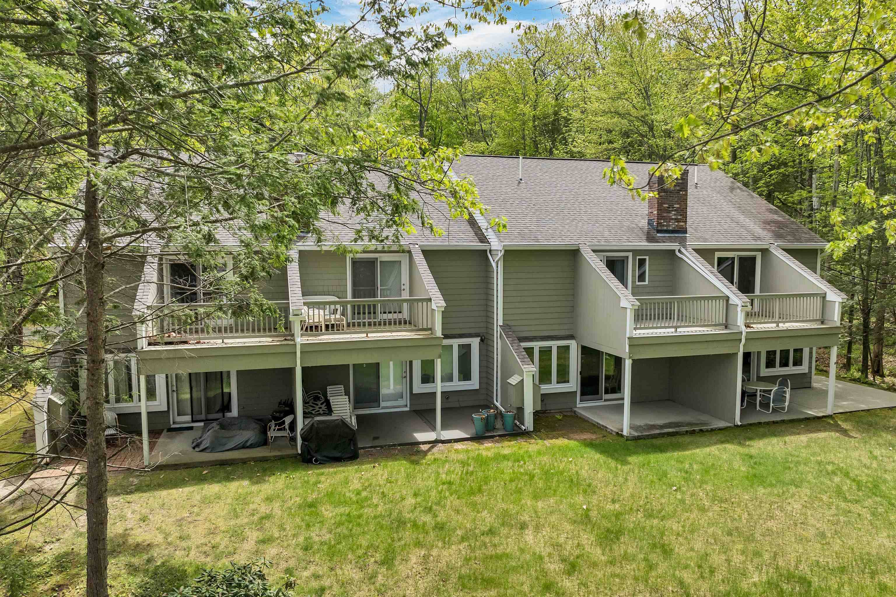 Wolfeboro, NH 03894,40-21 Harbor WAY #21