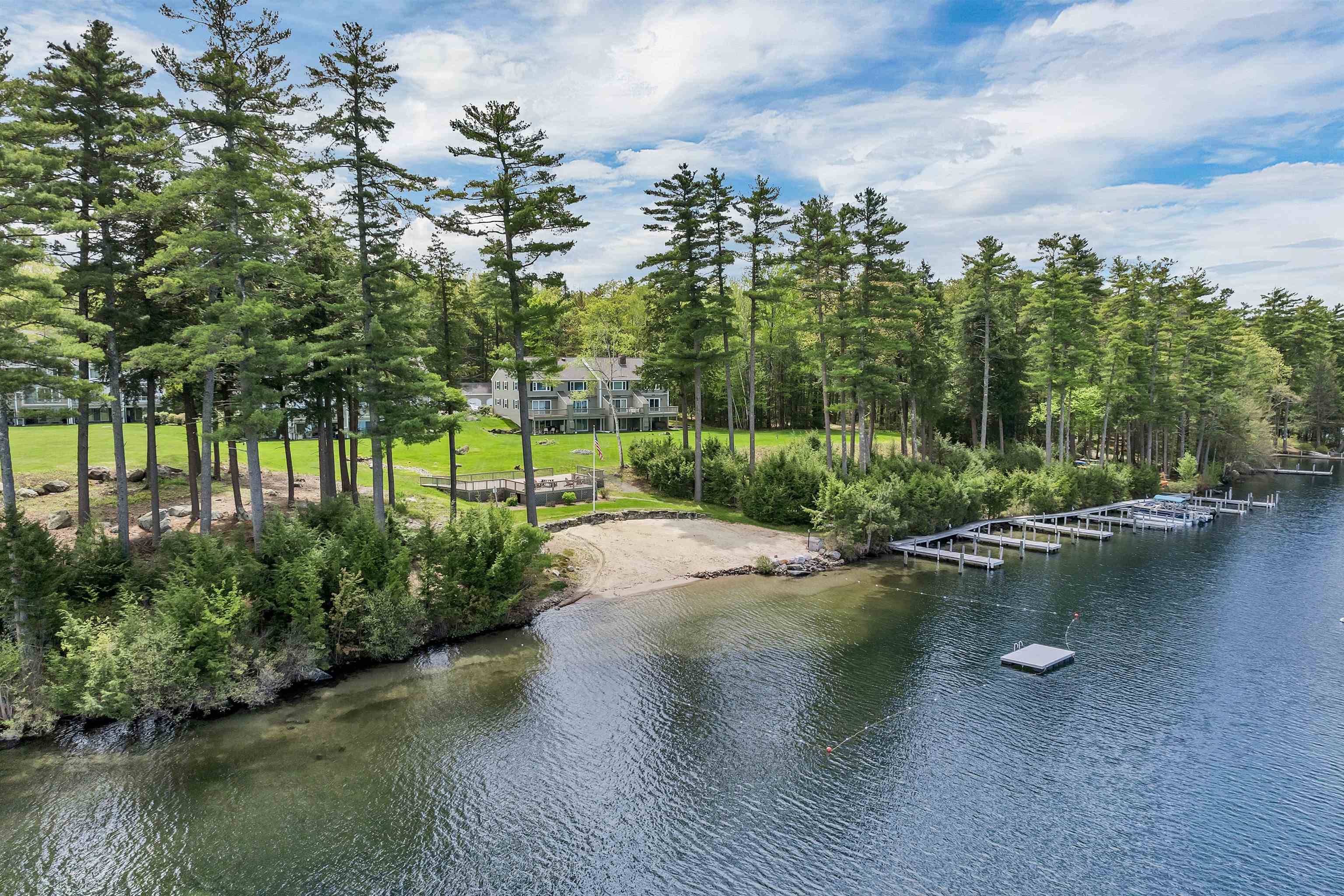 Wolfeboro, NH 03894,40-21 Harbor WAY #21