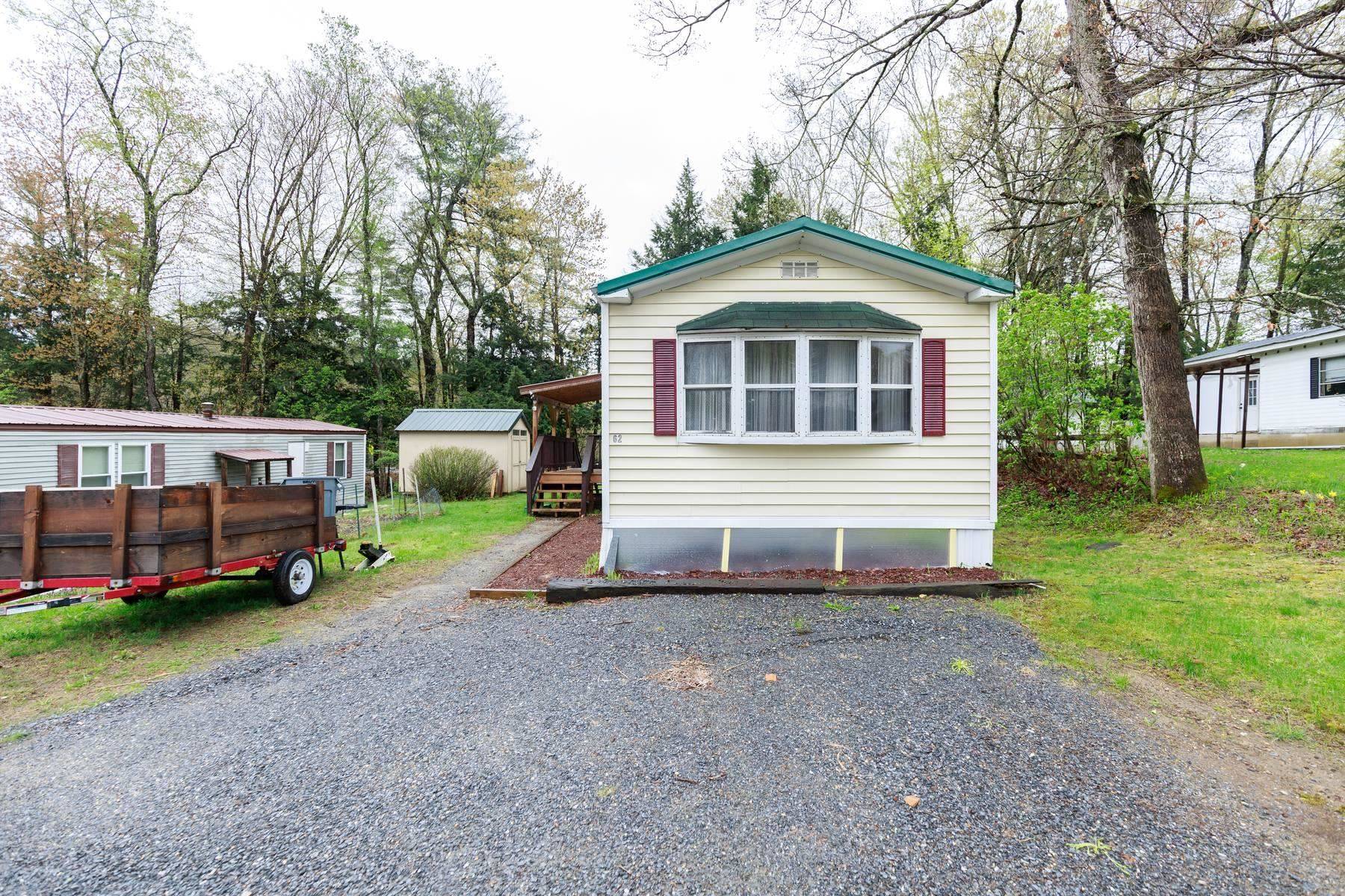 Swanzey, NH 03446,62 Diana DR