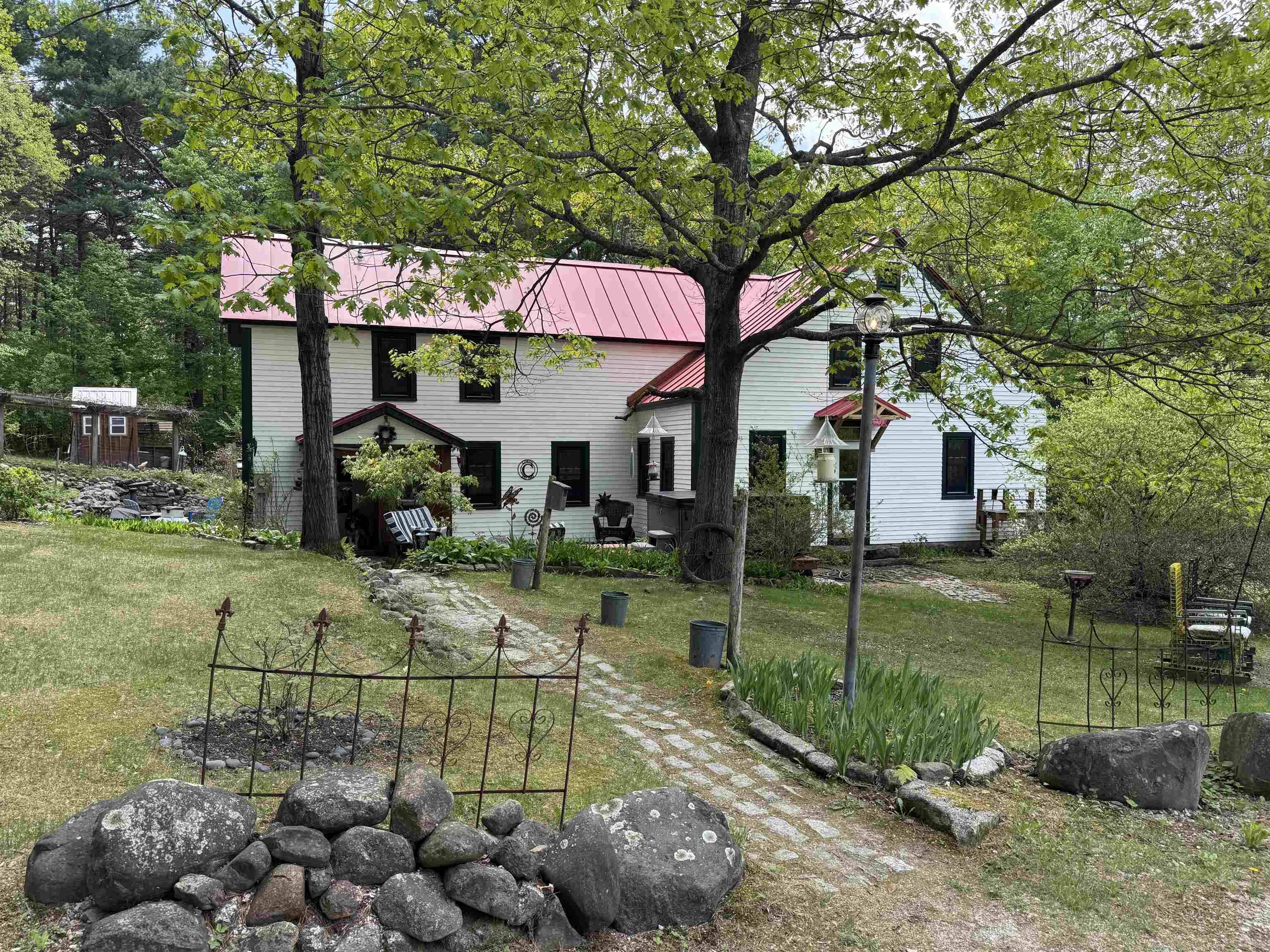 Ossipee, NH 03864,197 Circuit RD