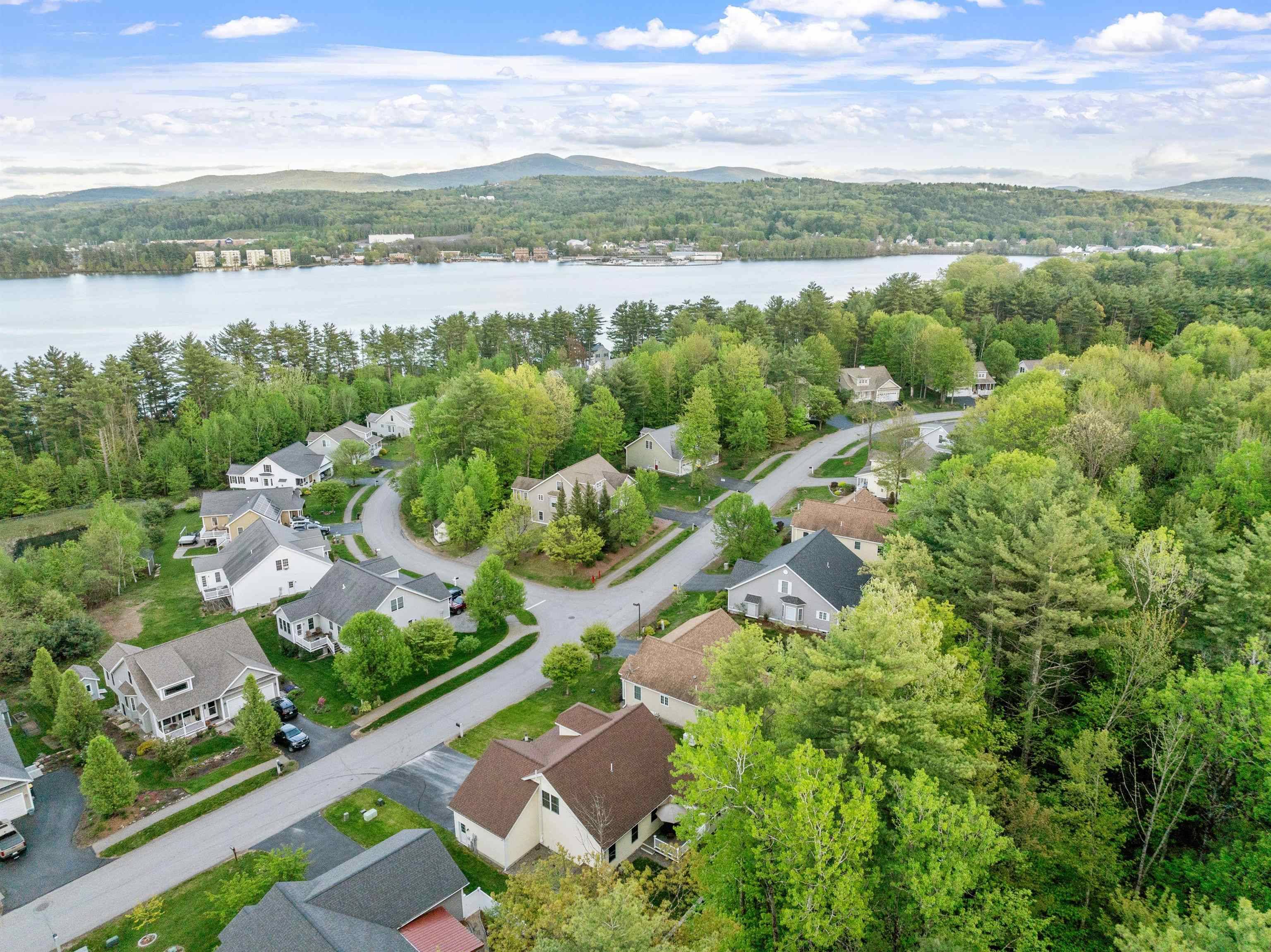 Laconia, NH 03246,81 Natures View DR