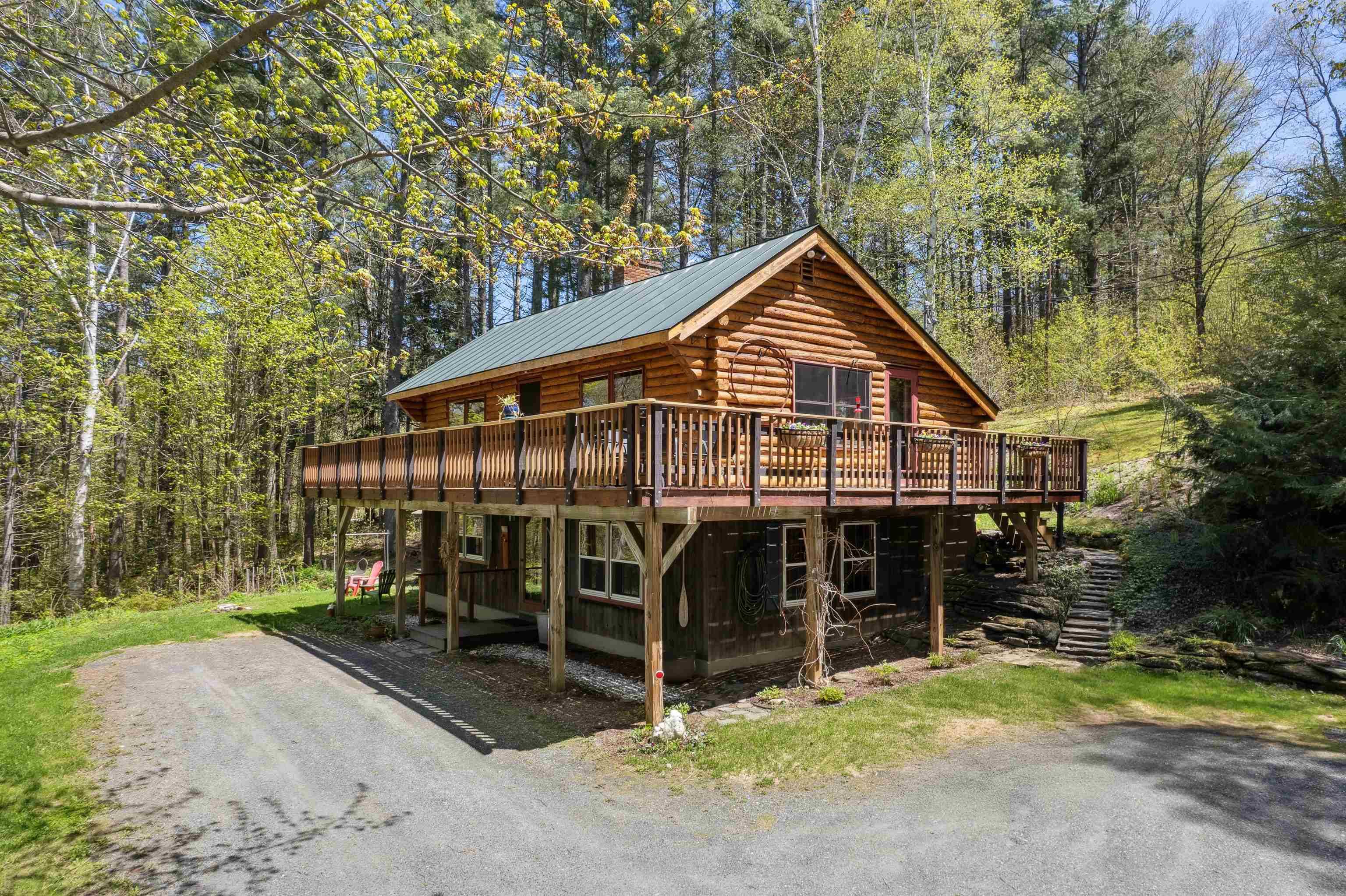 Barnard, VT 05031,3450 North Perry RD