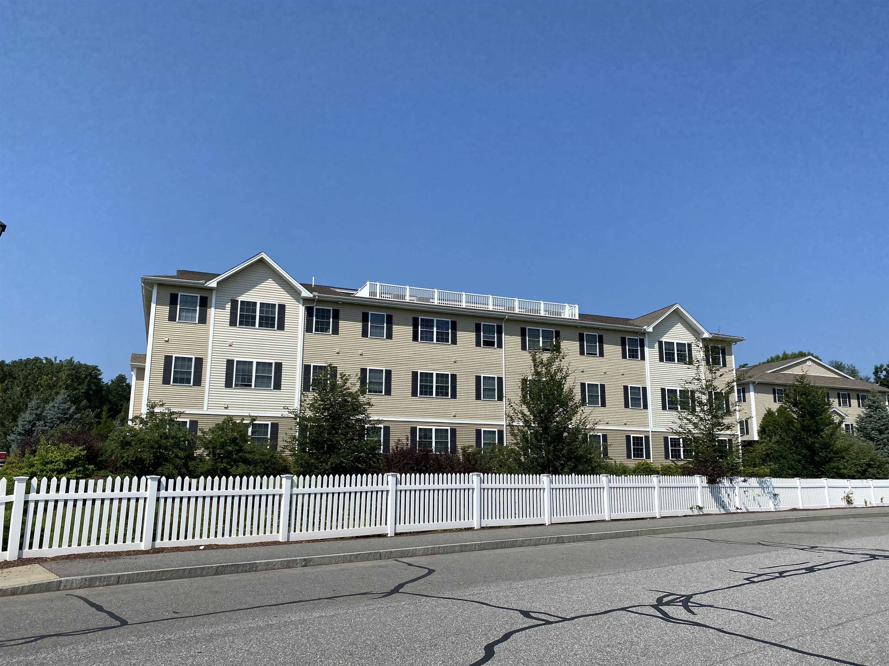 Manchester, NH 03104,100 Sentinel CT #206