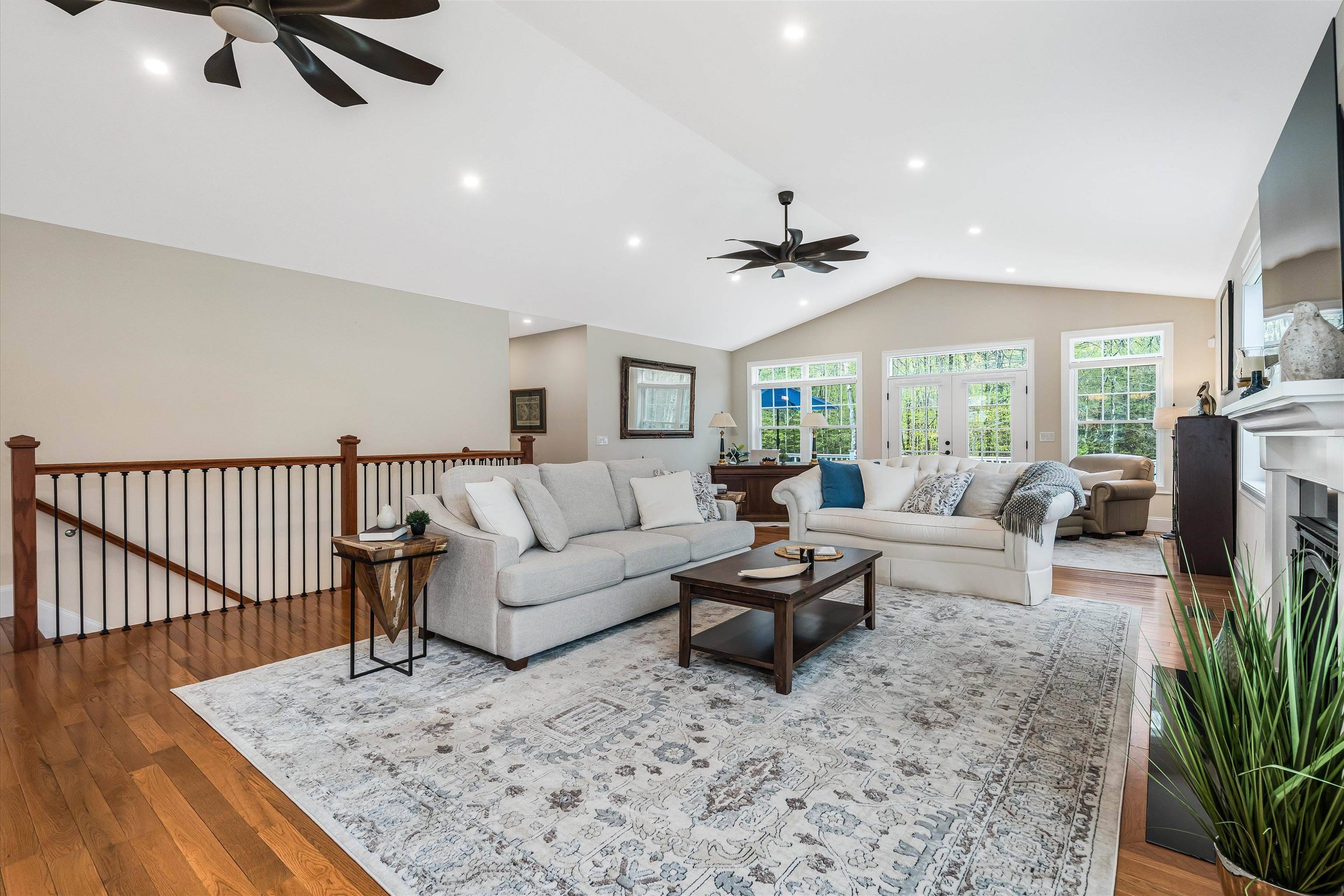 Raymond, NH 03077,28 Blackstone DR