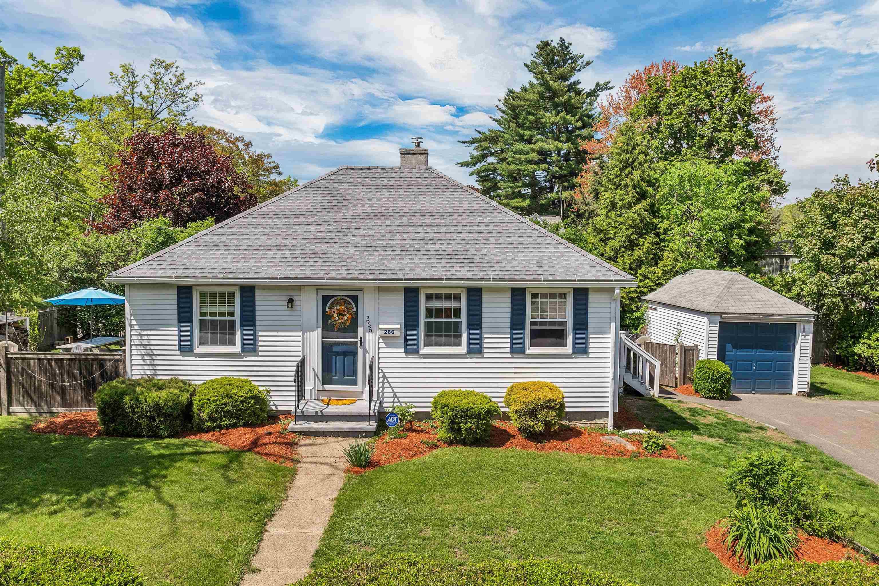 Manchester, NH 03104,266 Salmon ST