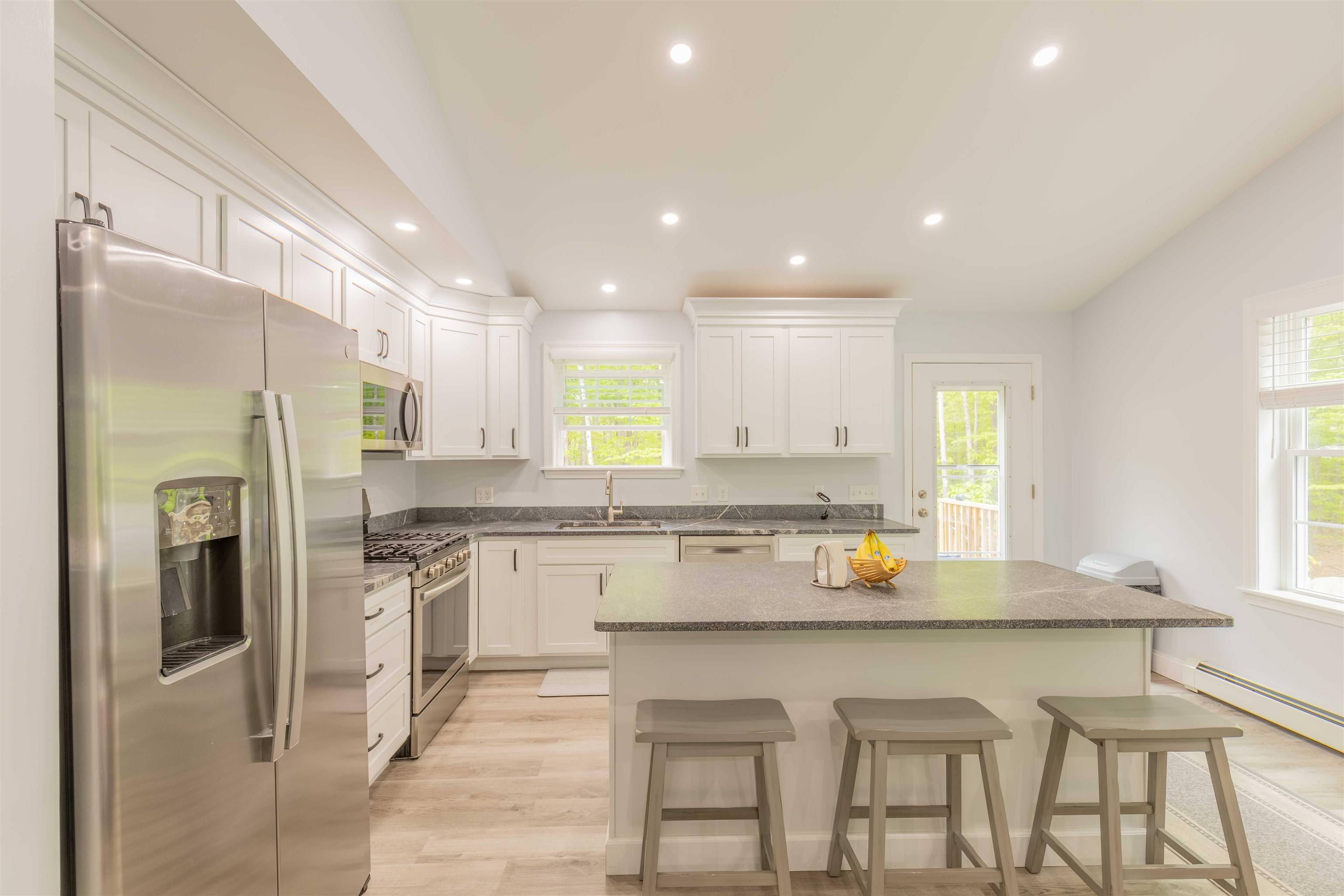 Ossipee, NH 03864,25 Woodcrest DR