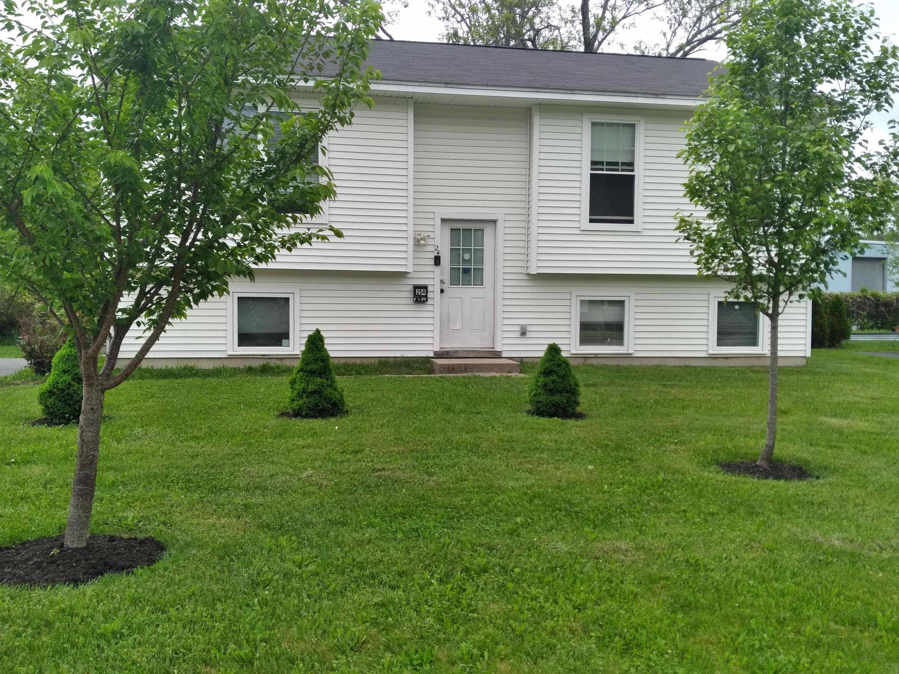Keene, NH 03431,24 Myrtle ST