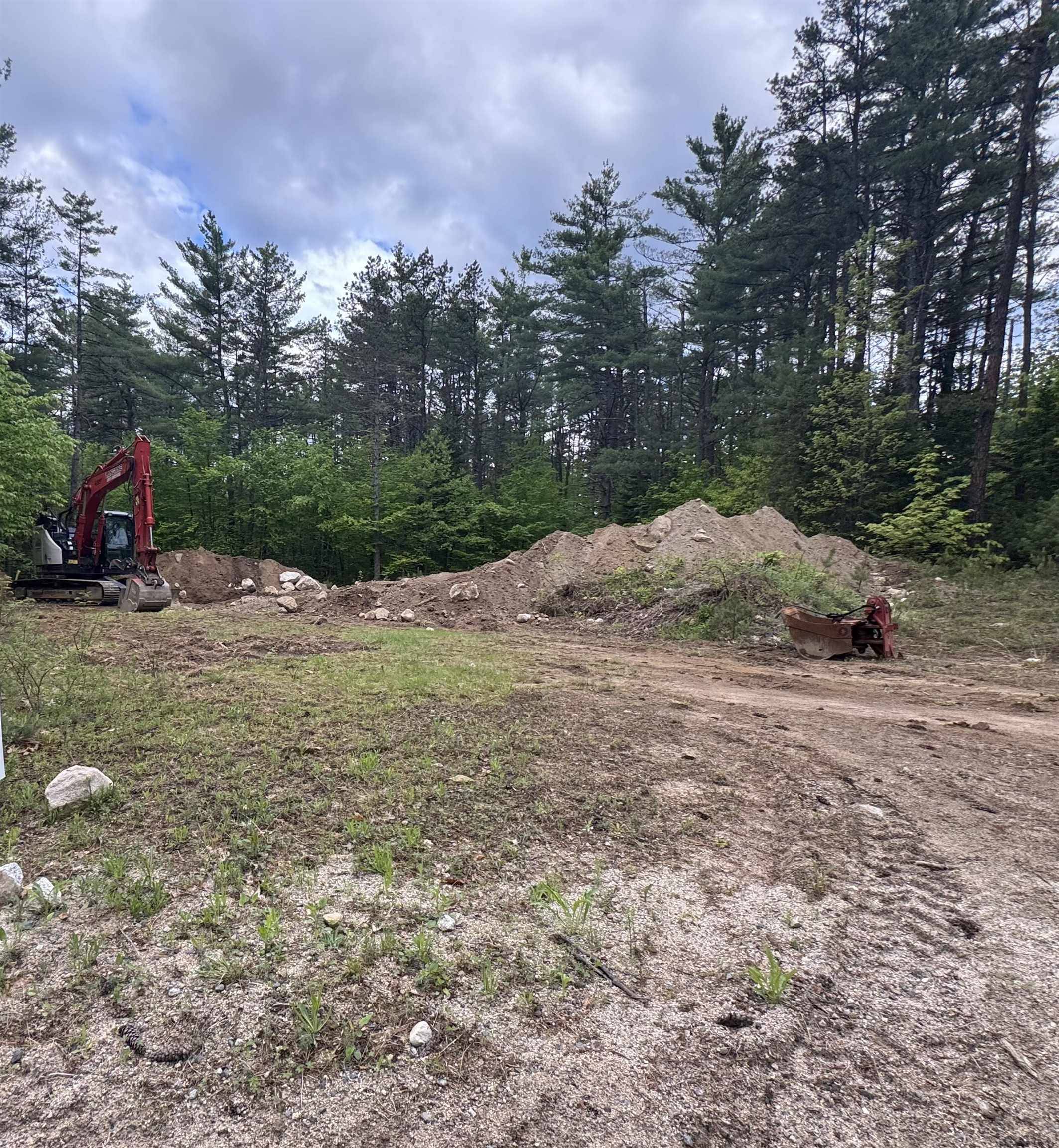 Effingham, NH 03882,0 Clough RD