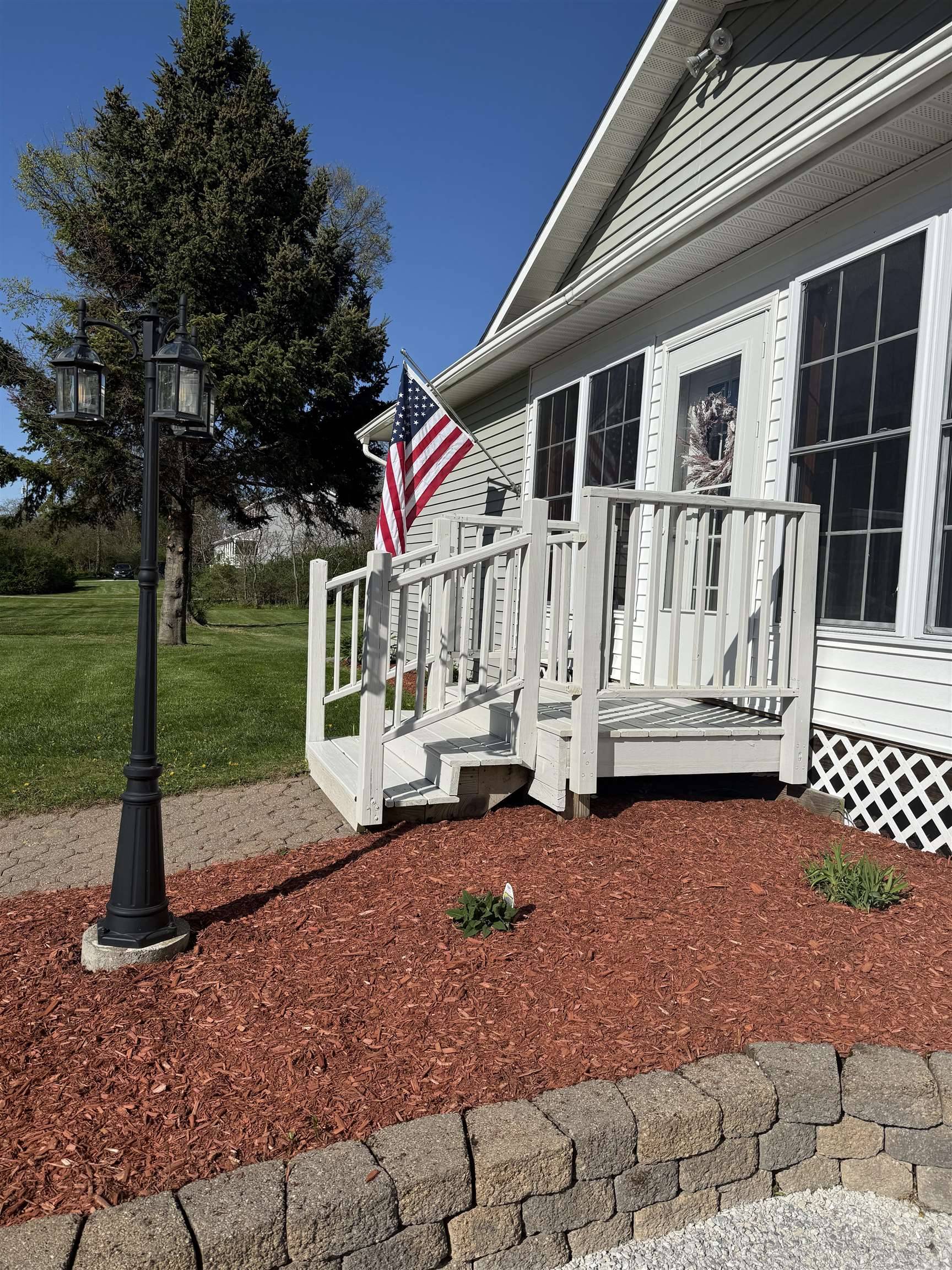 Swanton, VT 05488,133 Hog Island RD